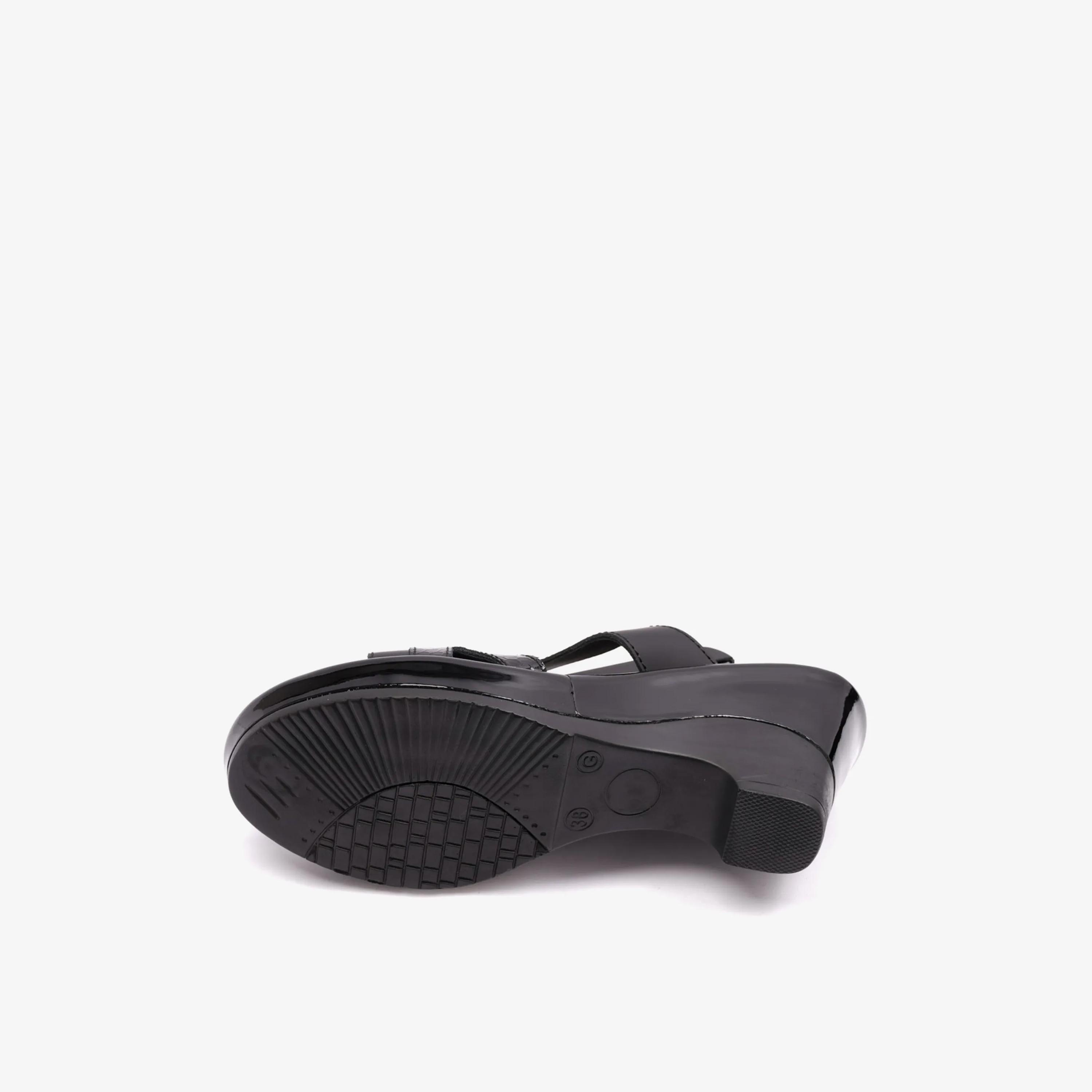 كومفورت بلس - حذاء نسائي سهل الارتداء بكعب إسفيني | LSDCP9105-women-shoes-sandals-heeled-image-6