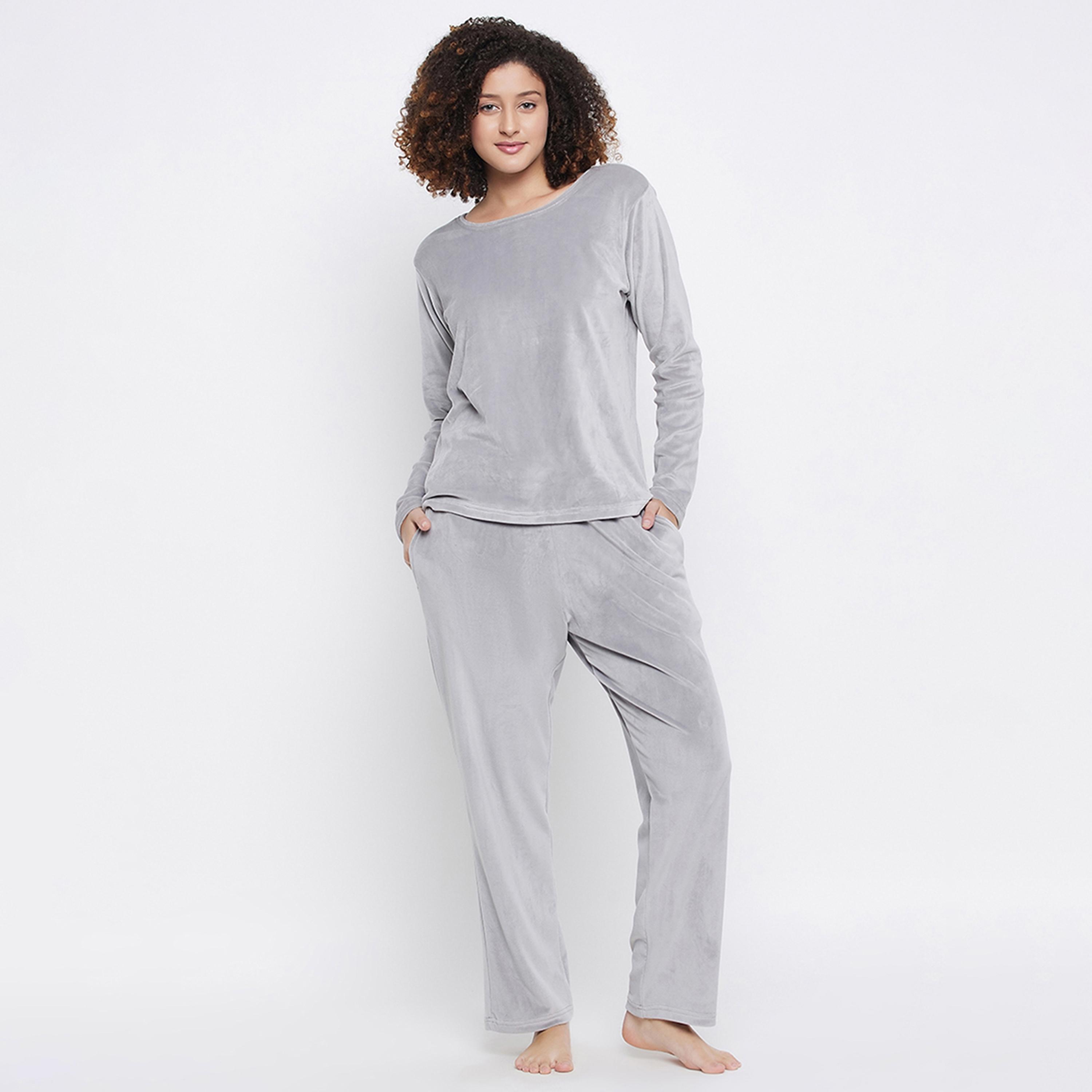 Clovia Chic Basic Women's Sweatshirt & Pyjama Set in Light Grey - Velour-women-clothing-nightwear-pyjamas-longsets-image-8