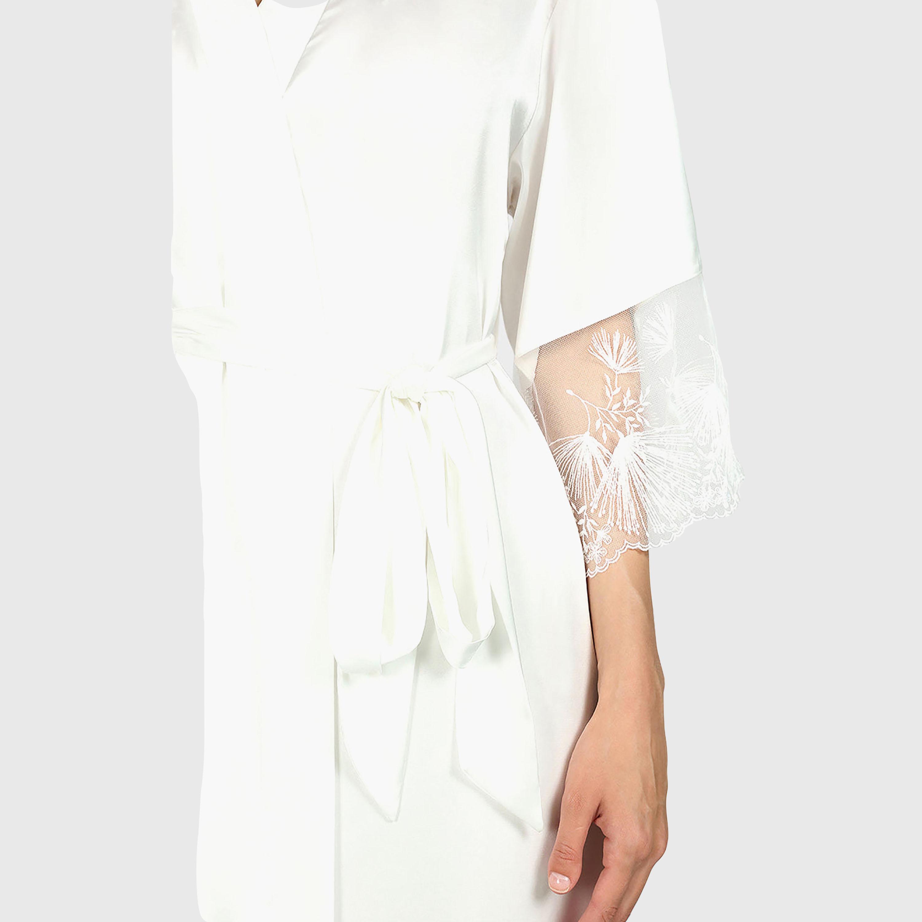 Isla & Evie Lace V-Neck Three-Quarter Sleeves Women's Robe-women-clothing-nightwear-robes-image-2
