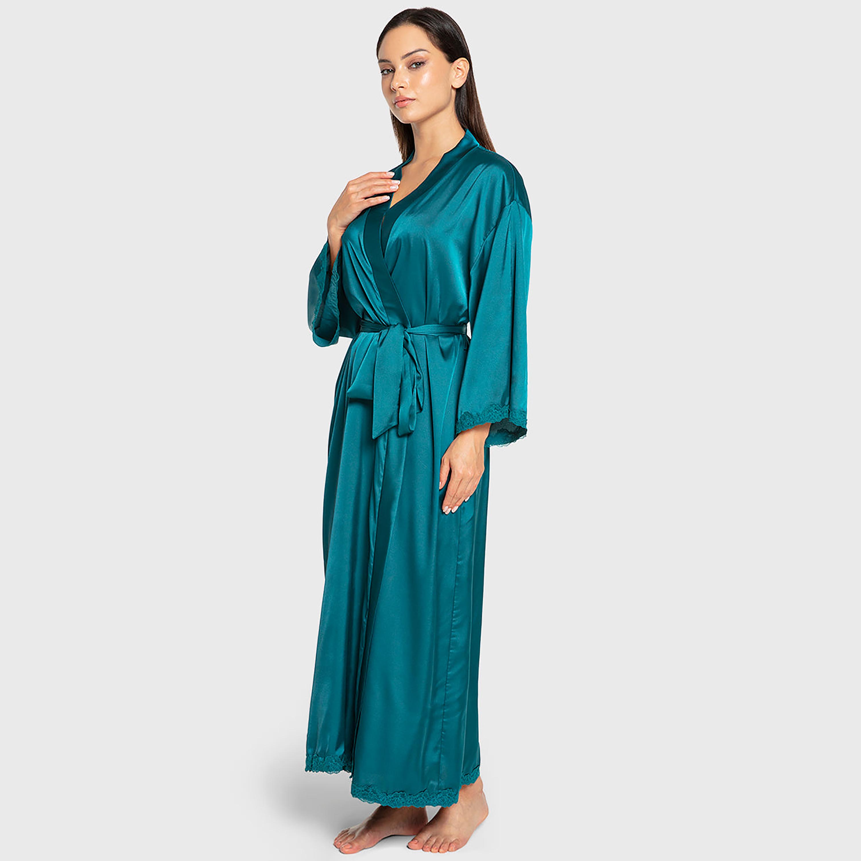روب نسائي بأكمام واسعة وفتحة رقبة سبعة وحواف دانتيل من إيسلا آند إيفي-women-clothing-nightwear-robes-image-2