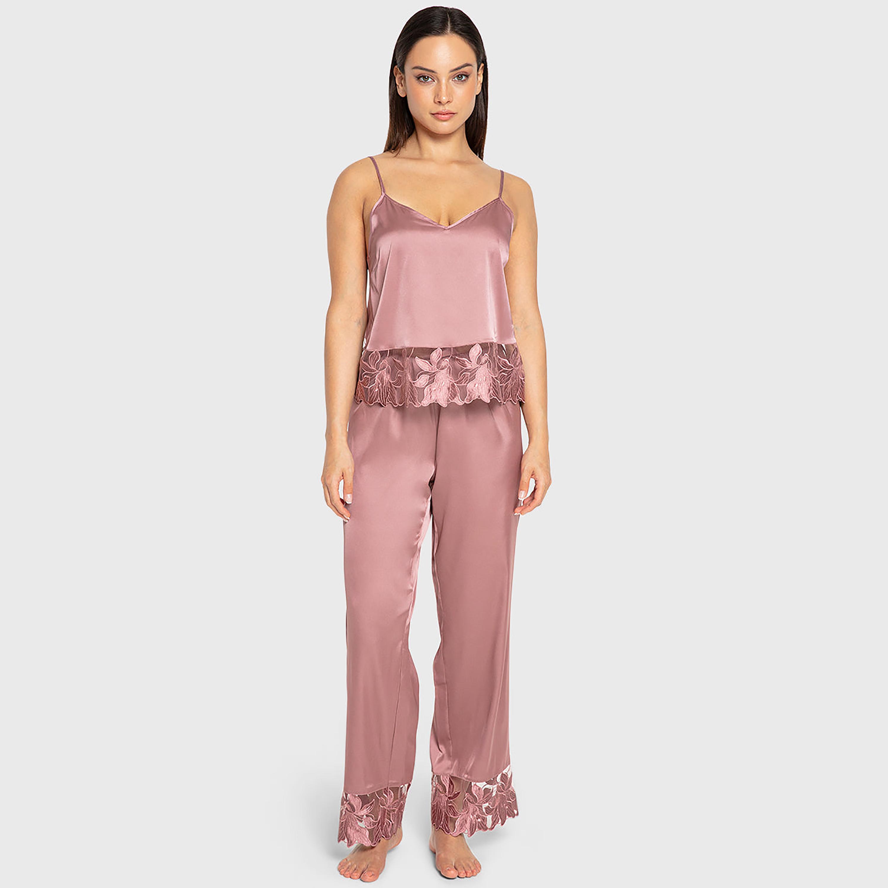طقم نسائي كامي وبيجاما مطرز بالزهور وحمالات رفيعة من إيسلا آند إيفي-women-clothing-nightwear-pyjamas-longsets-image-1