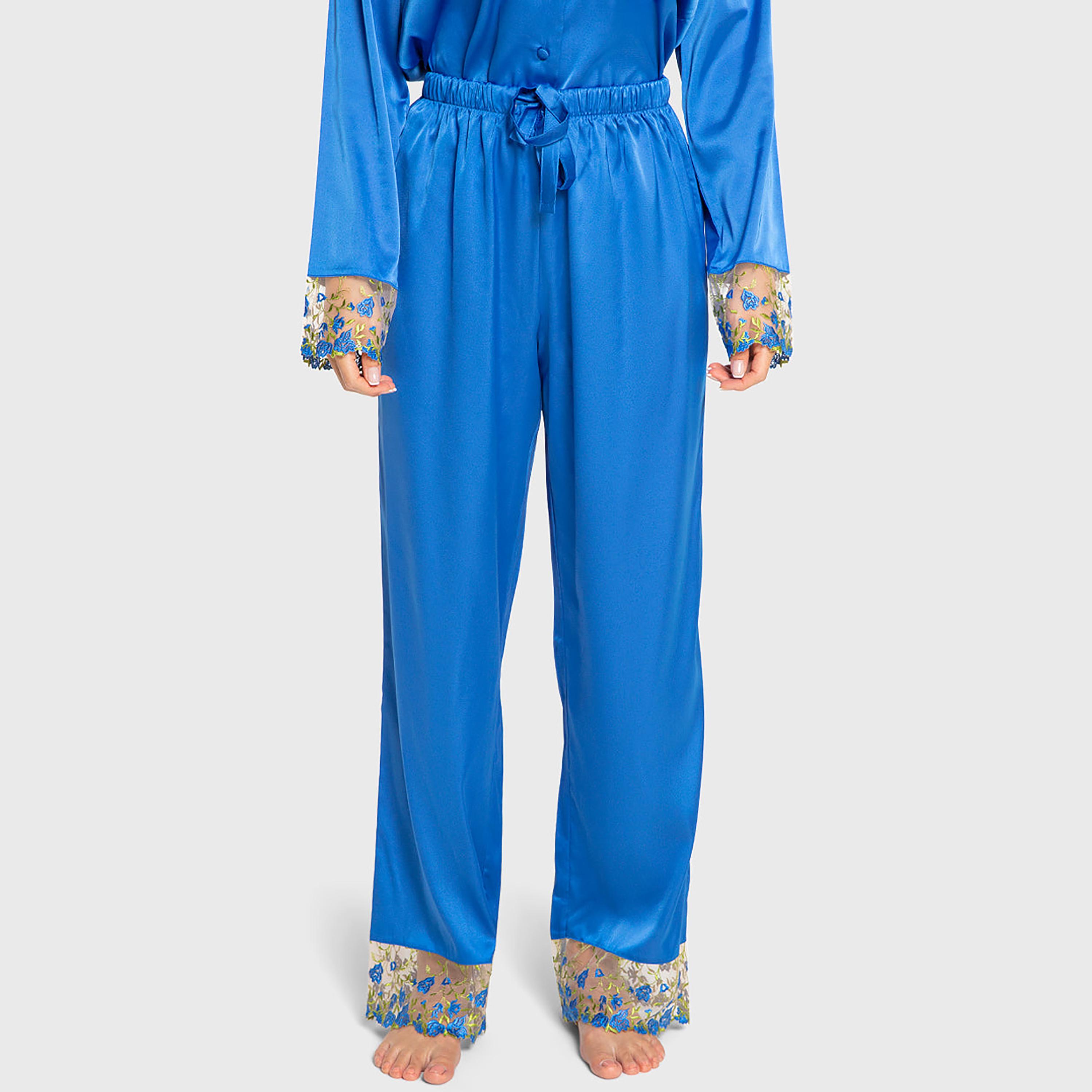 Isla & Evie Plain Notch Collared Long Sleeves Women's Shirt and Pyjama Set-women-clothing-nightwear-pyjamas-longsets-image-4