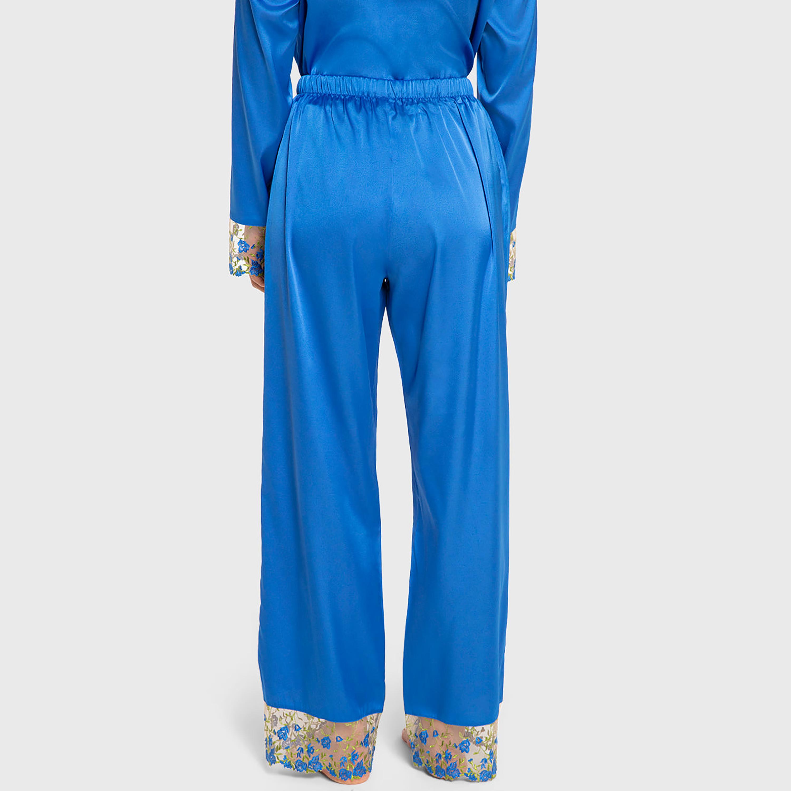 Isla & Evie Plain Notch Collared Long Sleeves Women's Shirt and Pyjama Set-women-clothing-nightwear-pyjamas-longsets-image-5