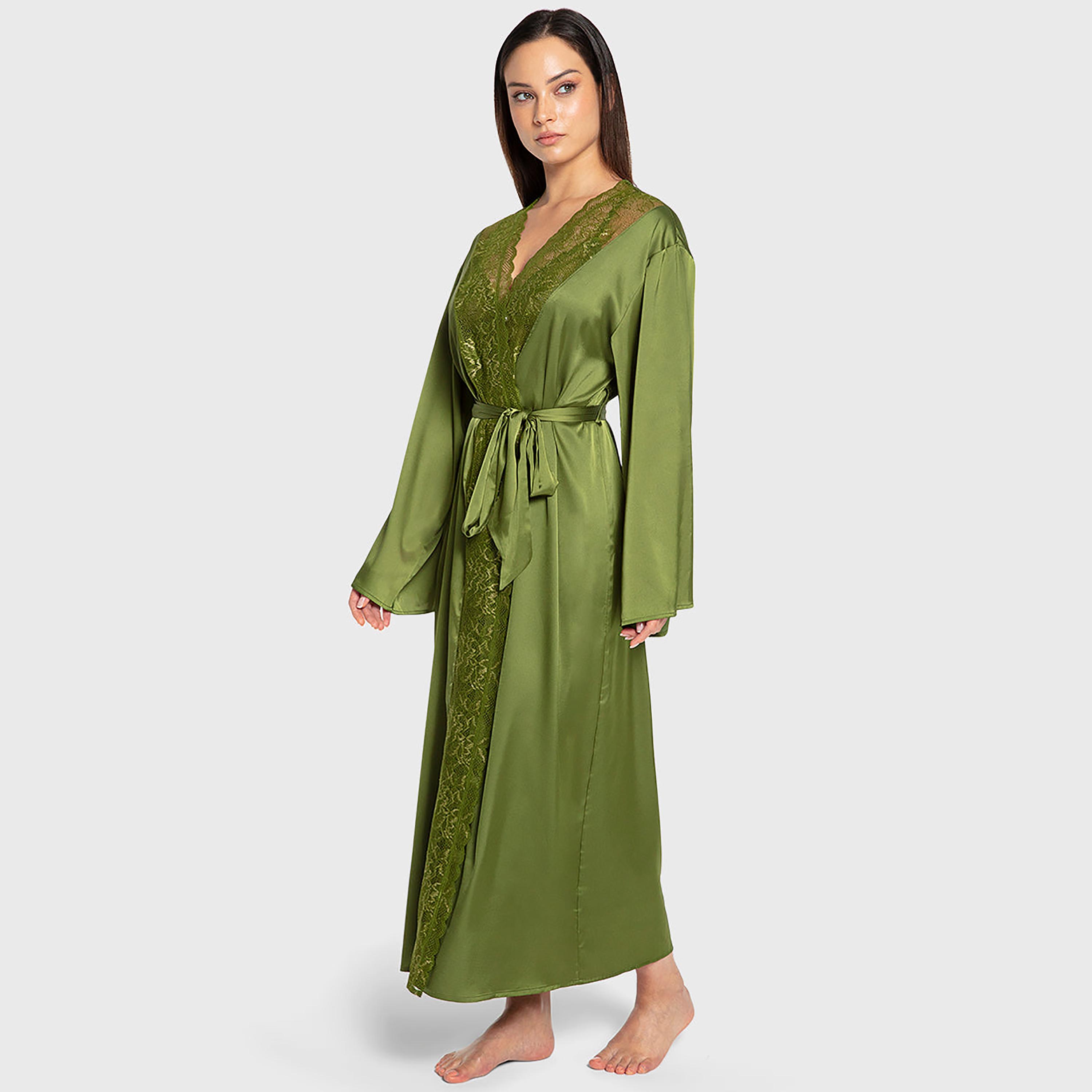 روب نسائي بأكمام واسعة وفتحة رقبة سبعة من الدانتيل من إيسلا آند إيفي-women-clothing-nightwear-robes-image-2