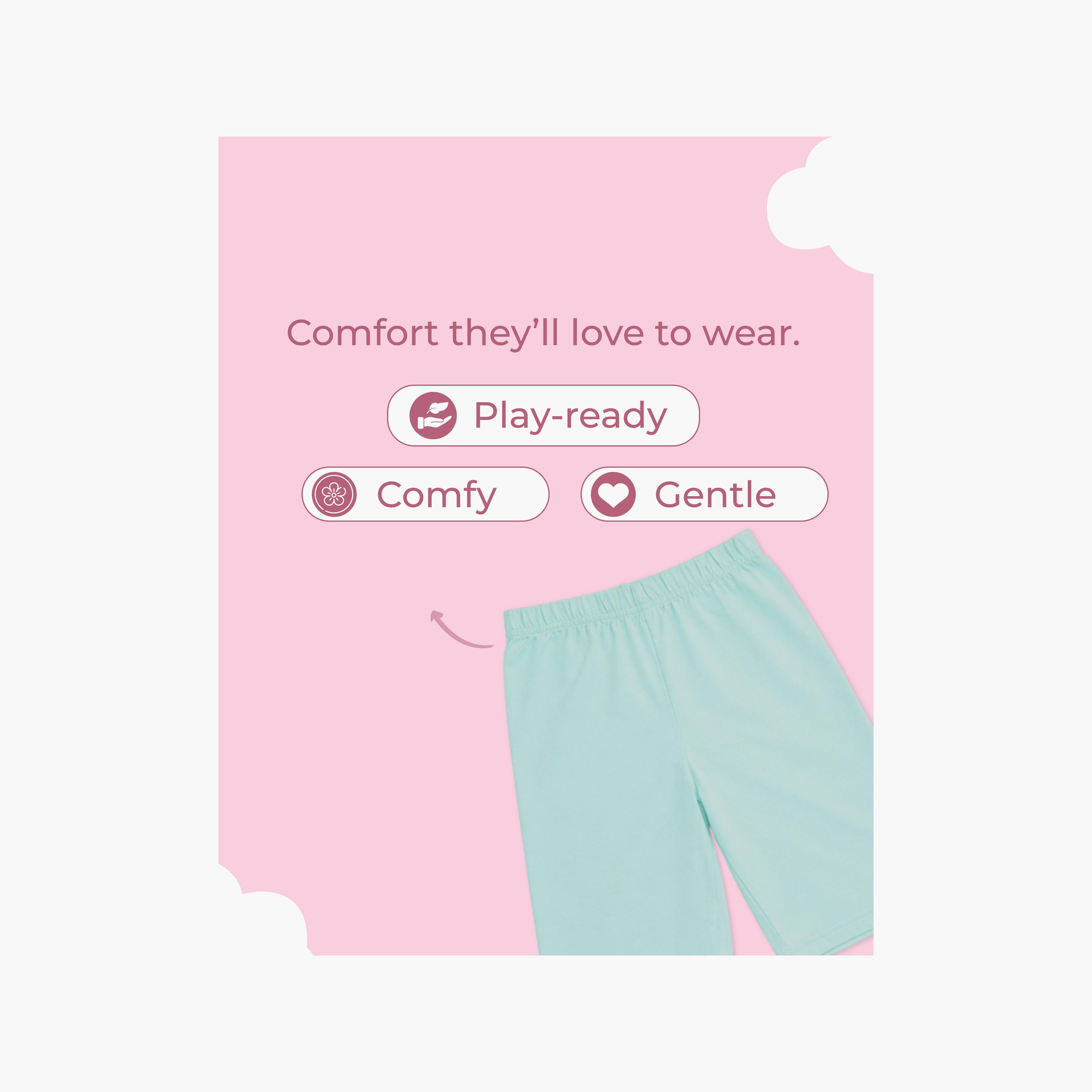 طقم تيشيرت بأكمام قصيرة بطبعة "يونيكورن سحري" وشورت من لؤي-girls-clothing-setsandcoords-image-6