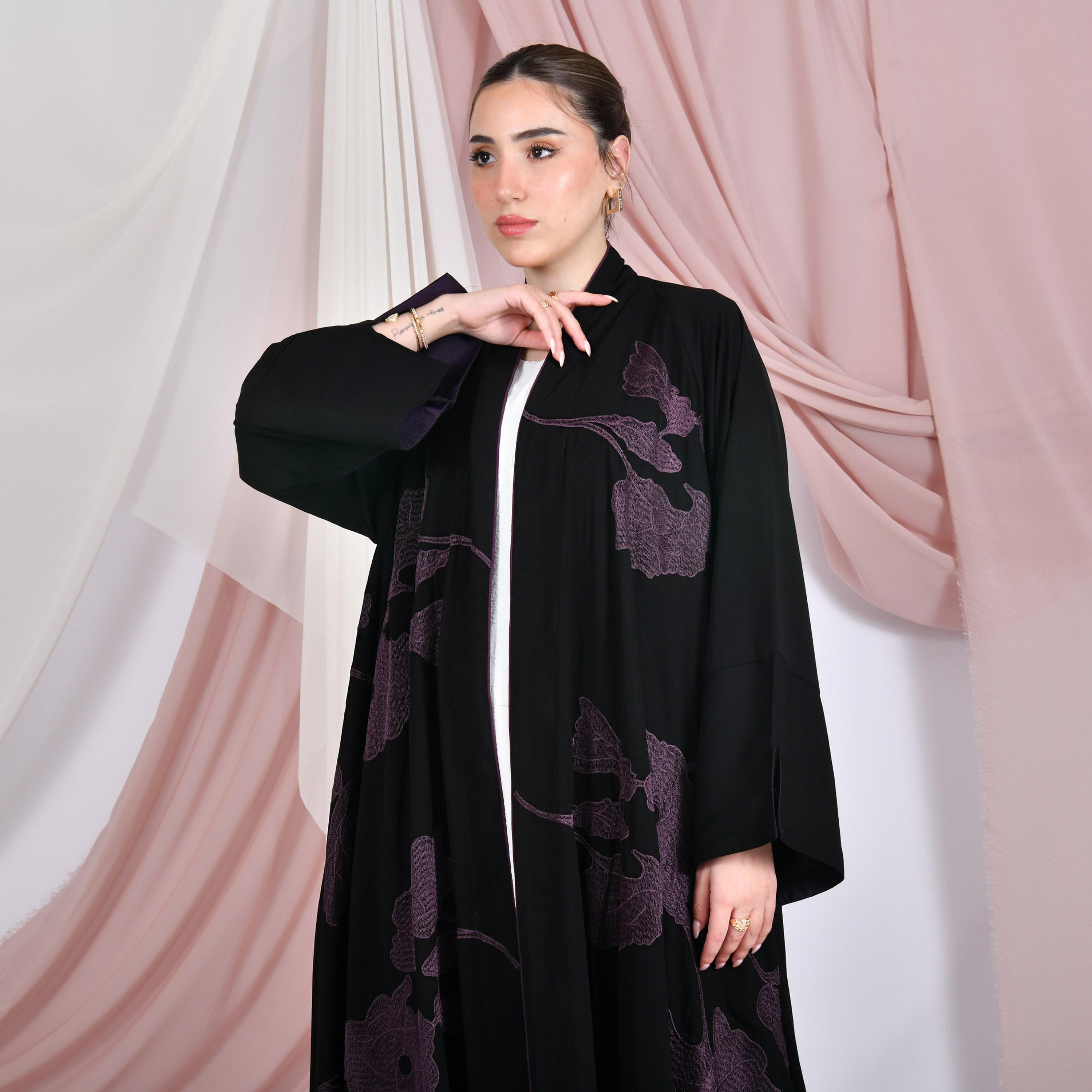 Hawraa Black Leaf Embroidered Wide Sleeves Linen Women's Abaya-women-arabicclothing-abayas-image-3