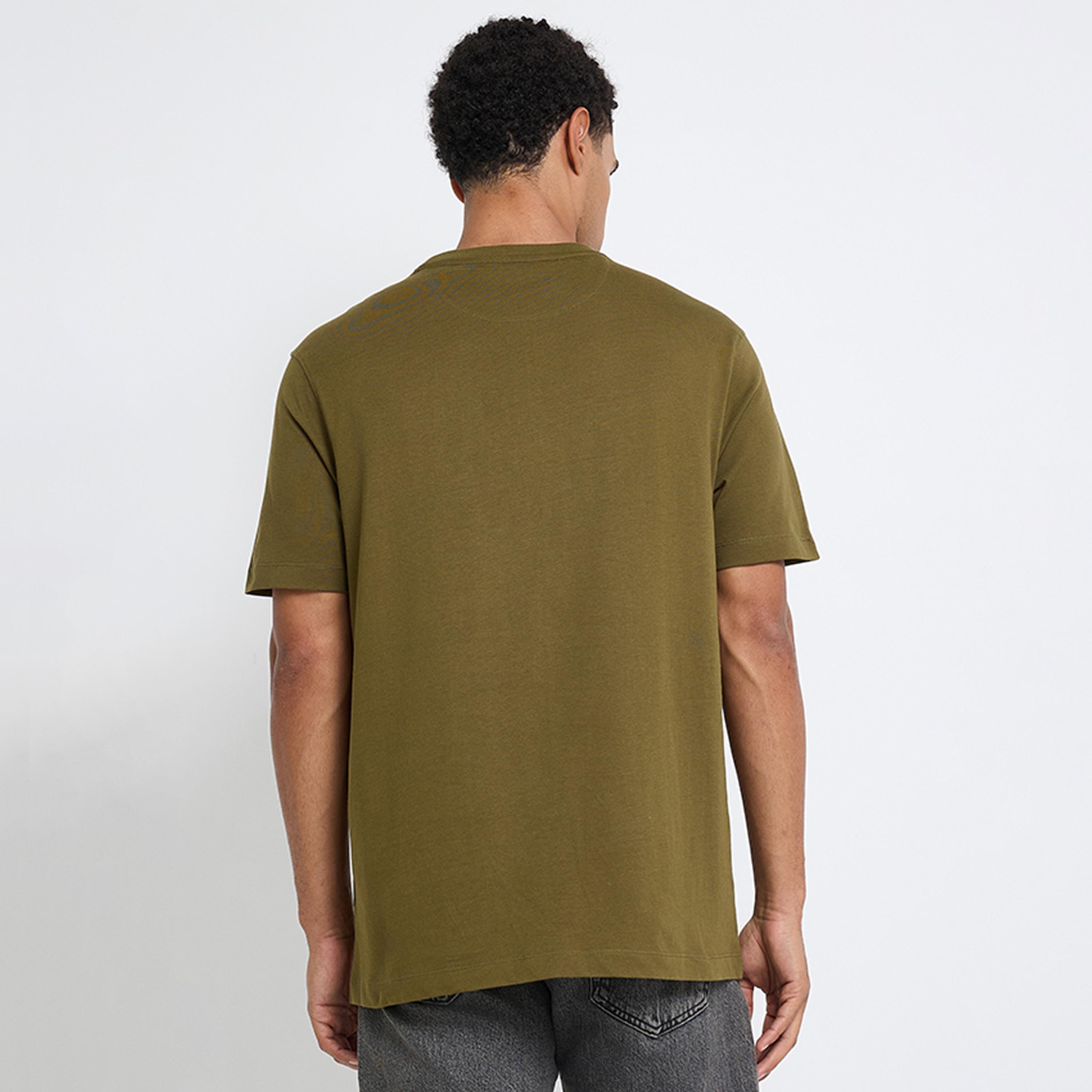 تيشيرت رجالي بياقة دائرية وأكمام قصيرة مطبوع برسومات جرافيكية من بن شيرمان-men-clothing-tshirtsandpolos-tshirts-image-19