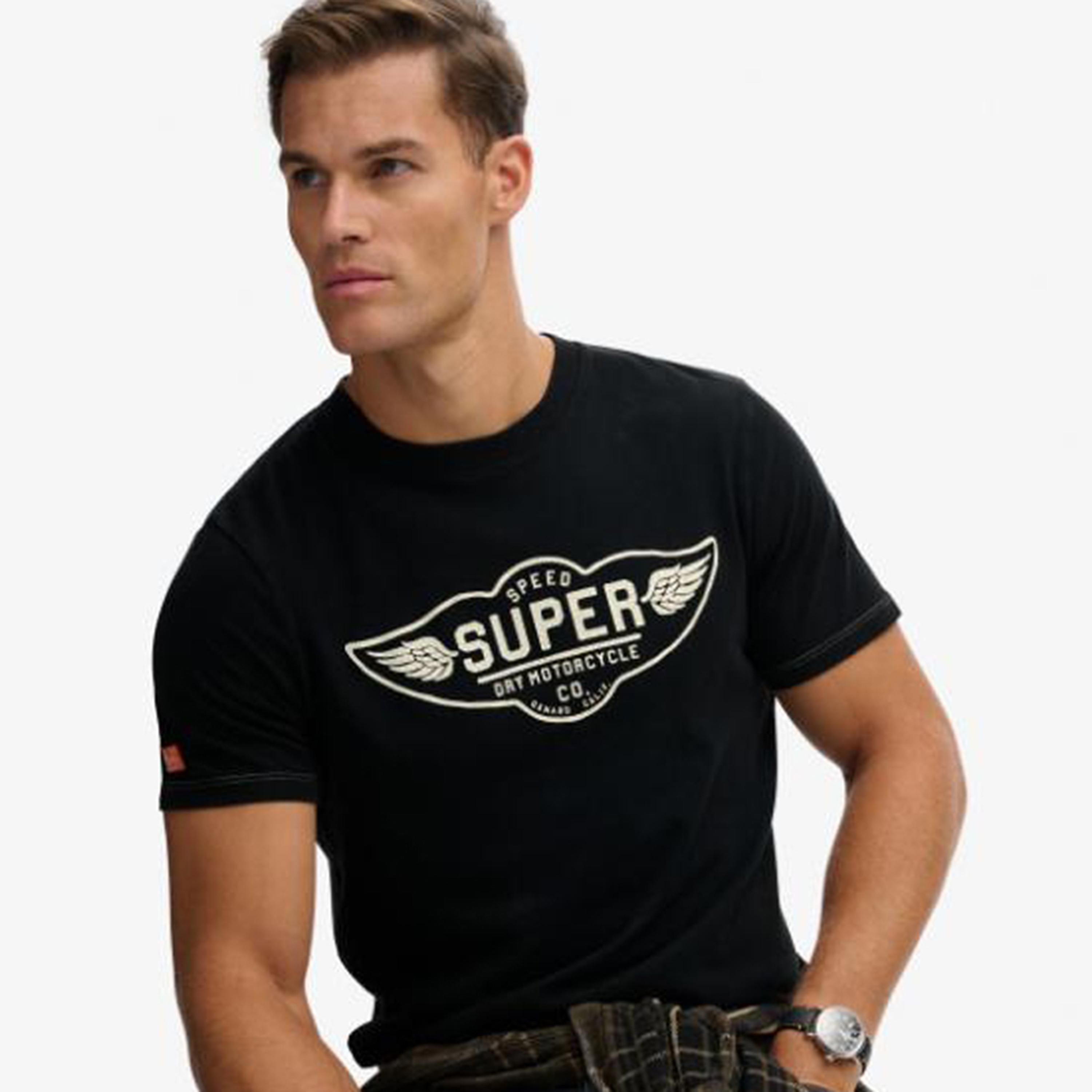 تي شيرت رجالي مطبوع برقبة دائرية وأكمام قصيرة من سوبردراي-men-clothing-tshirtsandpolos-tshirts-image-4