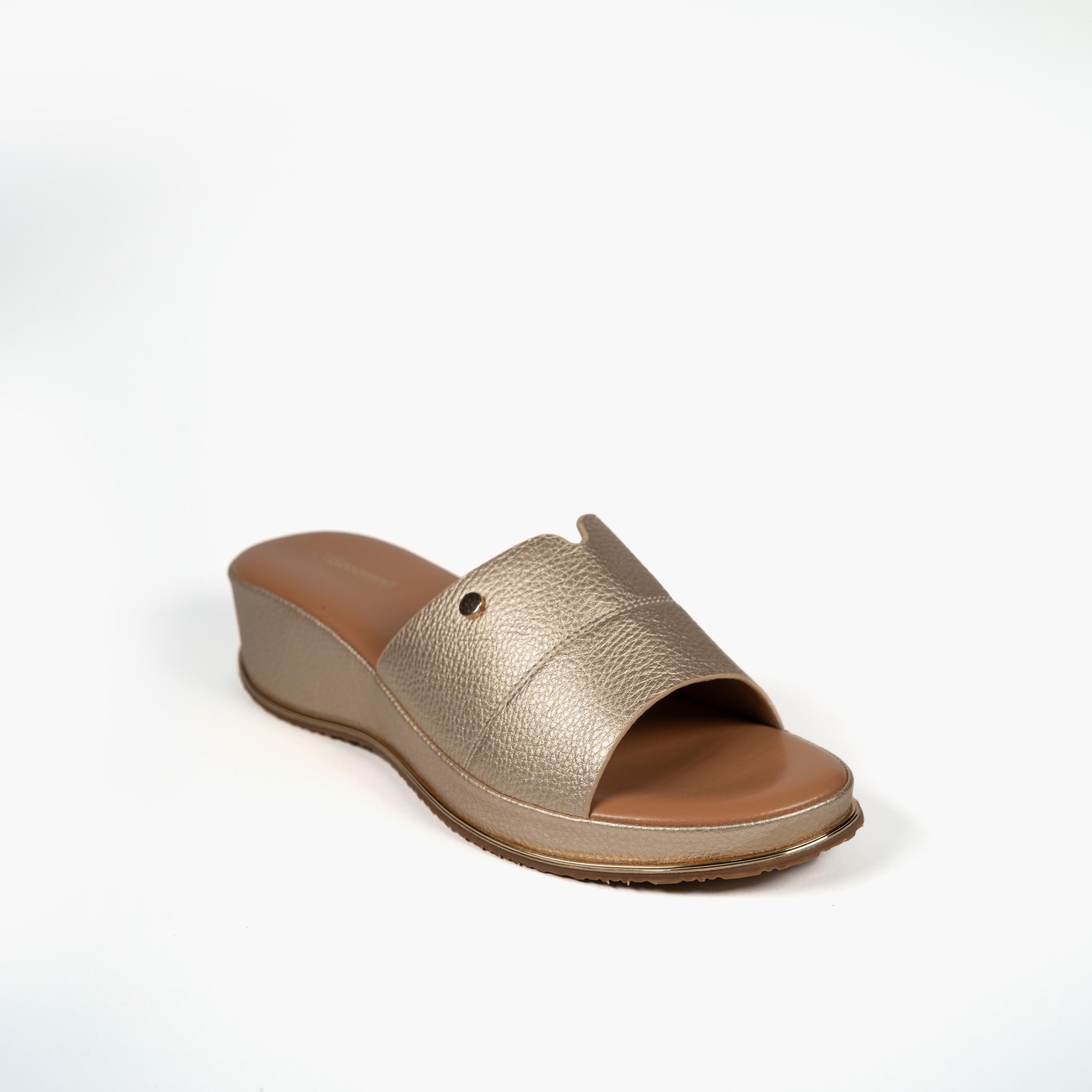 جيومني - صندل رايك سهل الارتداء بكعب إسفيني للنساء | M253216-GOLD-women-shoes-sandals-heeled-image-1