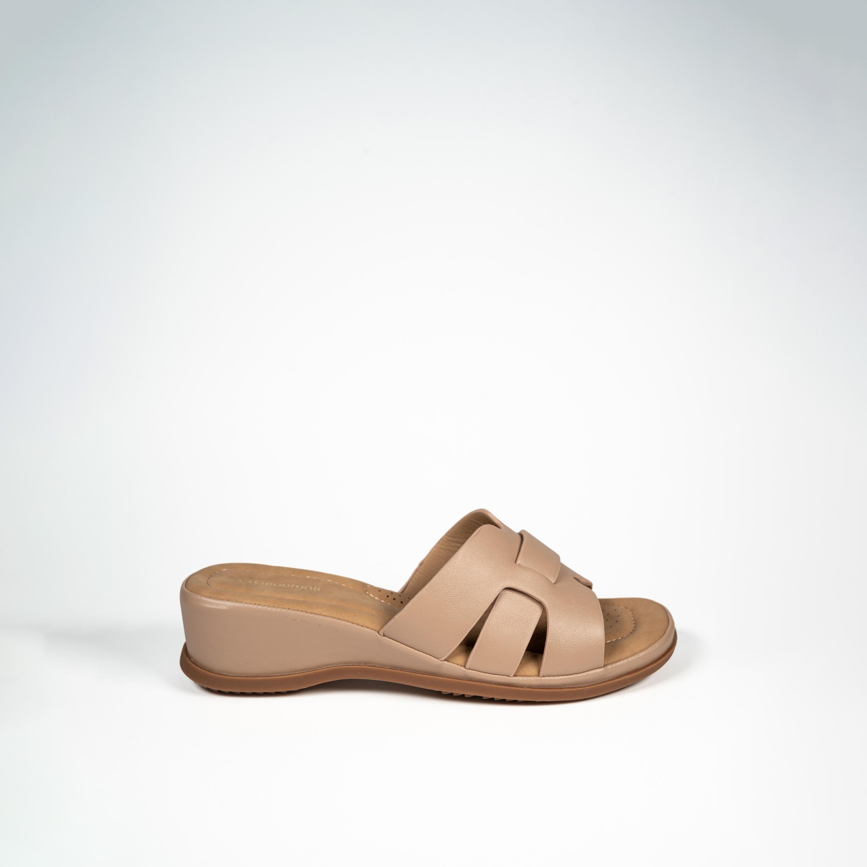 جيومني - صندل تيك سهل الارتداء بكعب إسفيني للنساء | M253220-NUDE-women-shoes-sandals-heeled-image-4