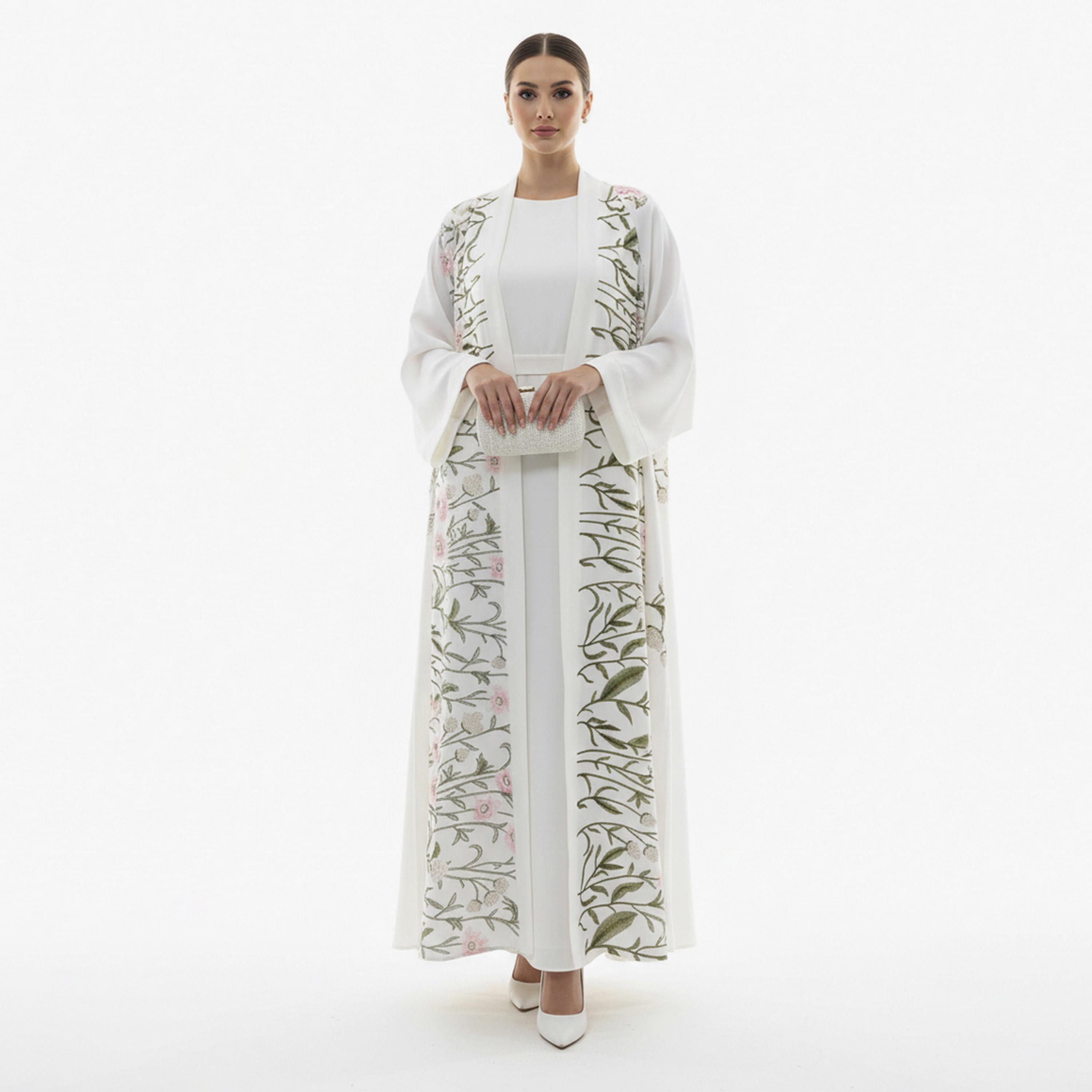 عباية "دبل كلوش" كريب بتطريز "فلورال" نسائية - أبيض من بيوند عباية-women-arabicclothing-abayas-image-4