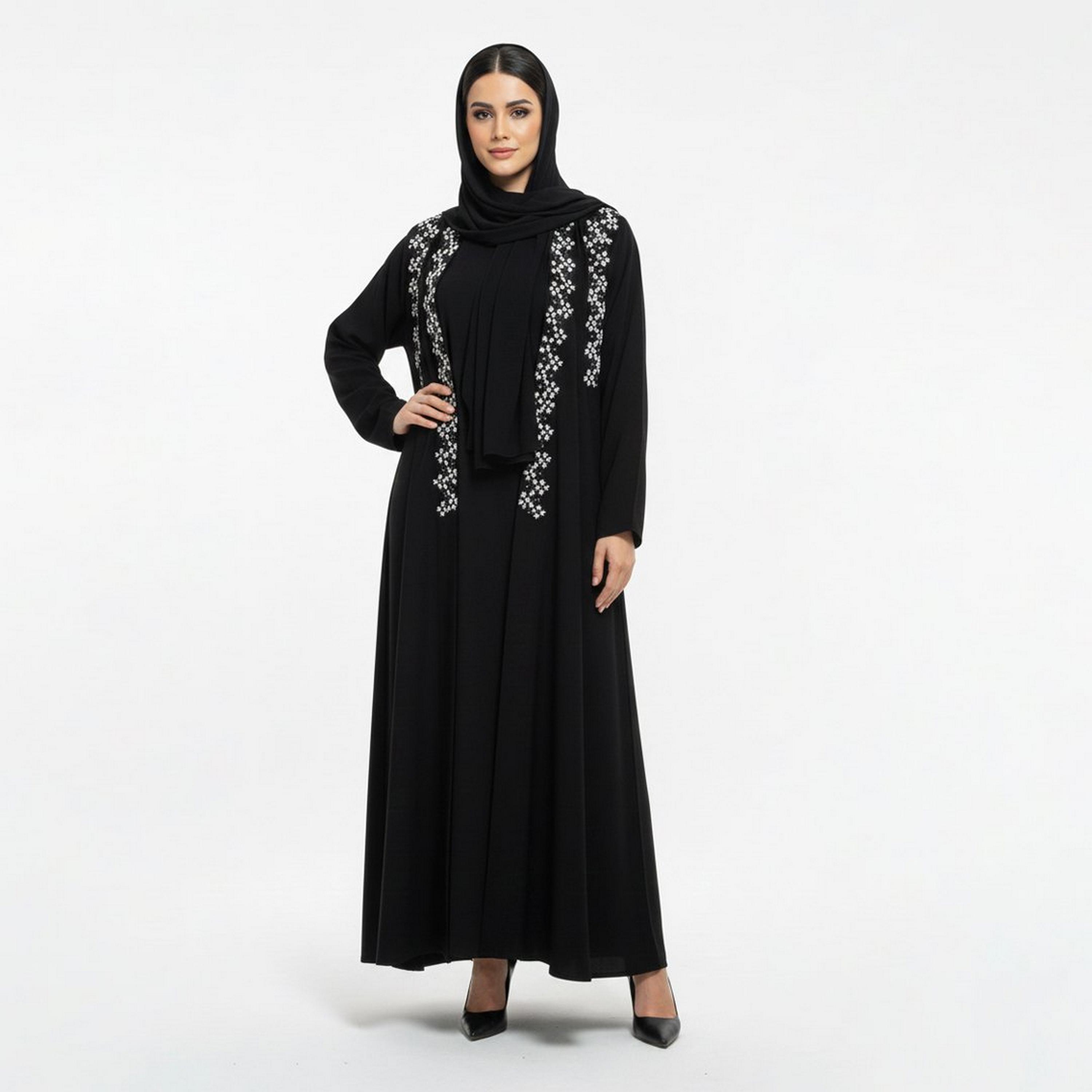 عباية بقصة "كلوش" كتان مطرزة مع حجاب نسائية - أسود من بيوند عباية-women-arabicclothing-abayas-image-1