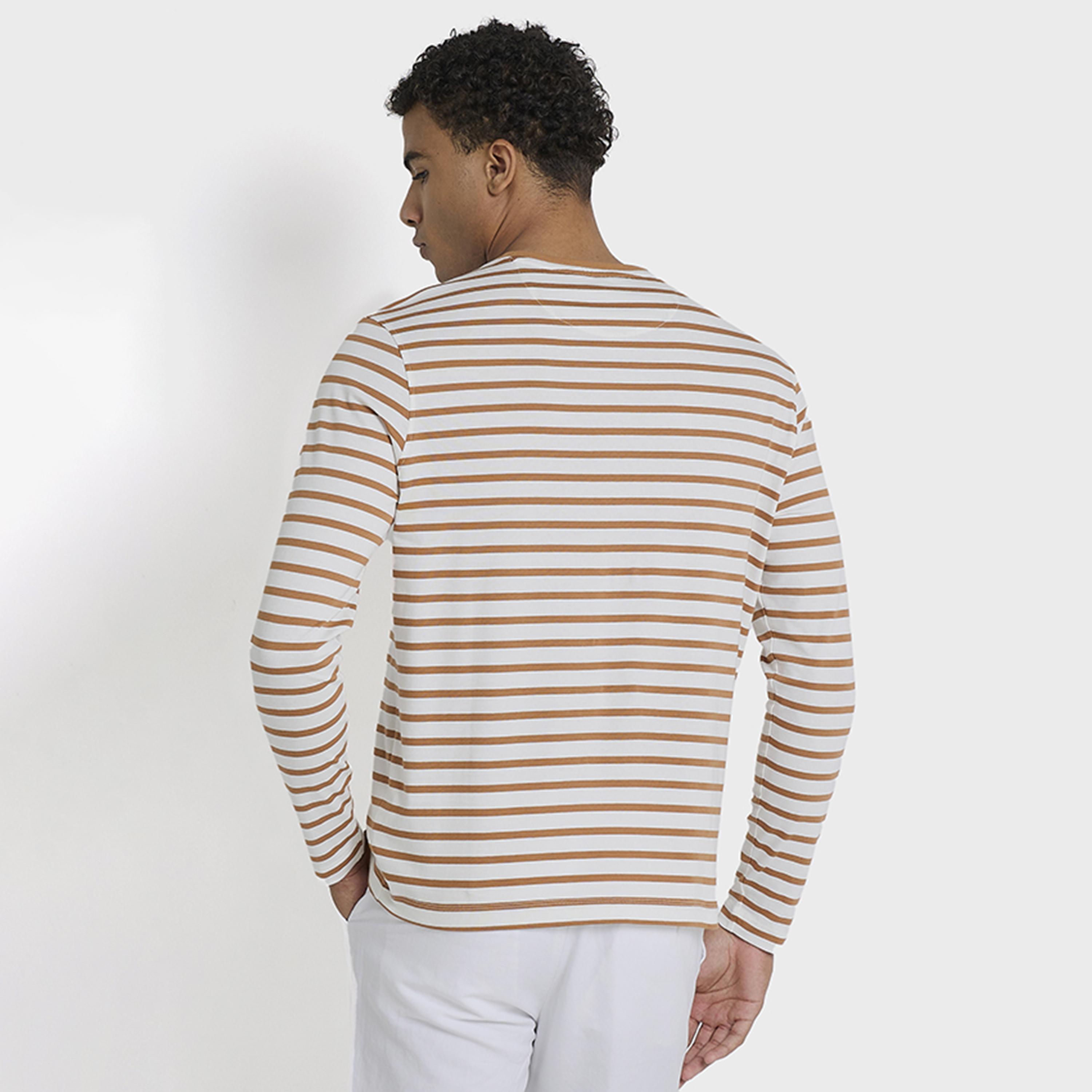 تي شيرت رجالي مخطط بياقة دائرية وأكمام طويلة من بن شيرمان-men-clothing-tshirtsandpolos-tshirts-image-4