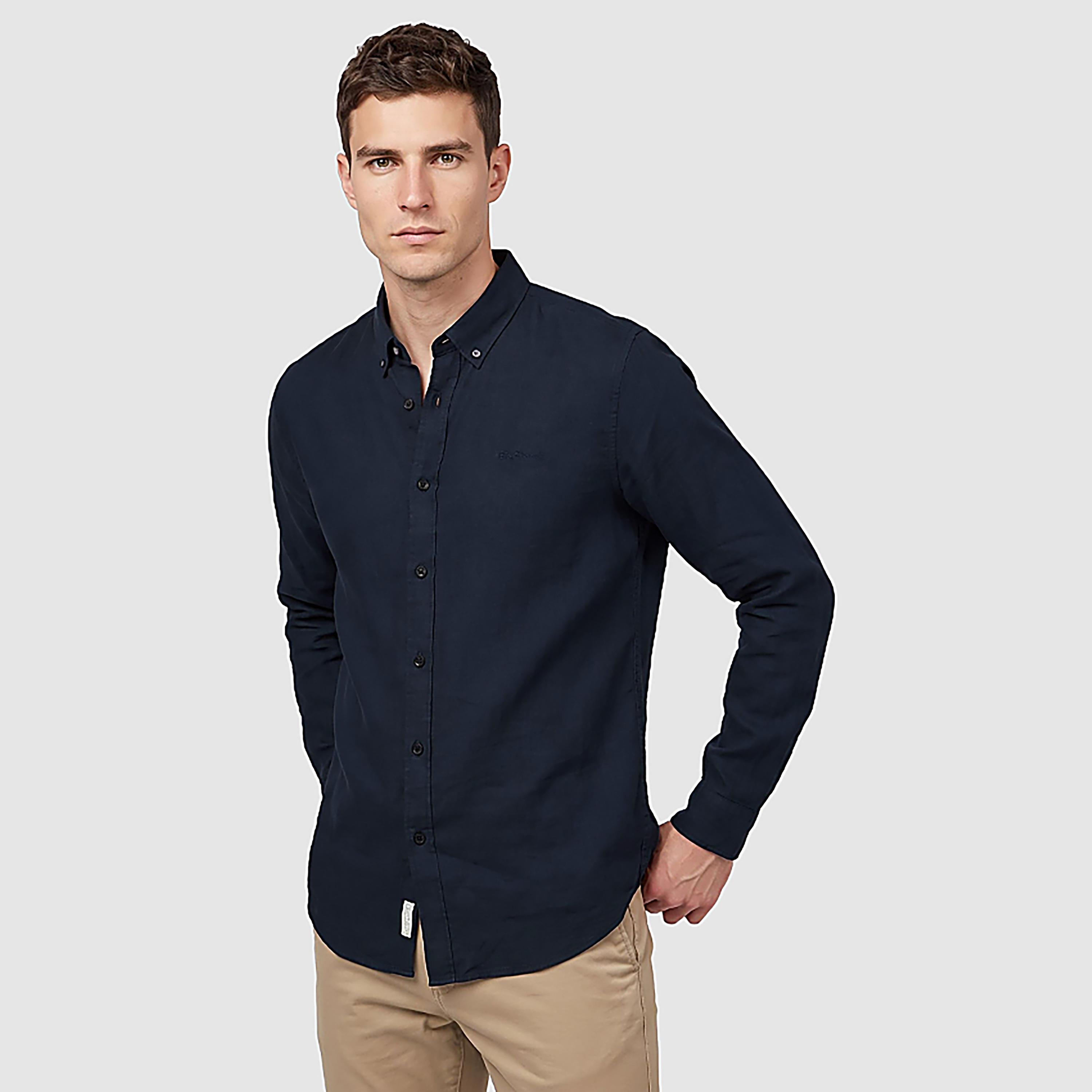 قميص رجالي سادة بقصة ريجيولار فيت وياقة بأزرار وأكمام طويلة من بن شيرمان-men-clothing-shirts-image-3