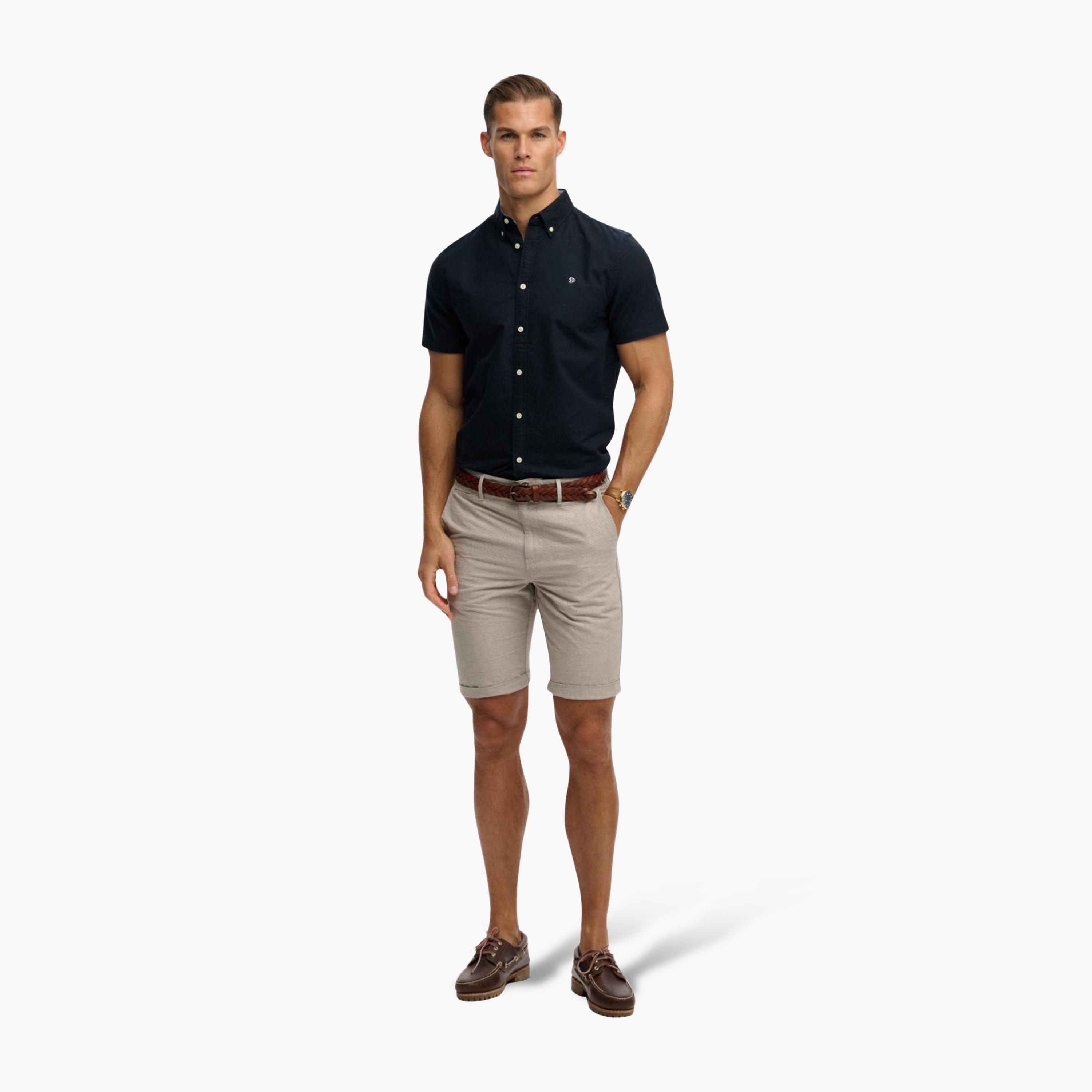 قميص رجالي سادة بأكمام قصيرة وياقة بأزرار من سوبر دراي-men-clothing-shirts-image-3