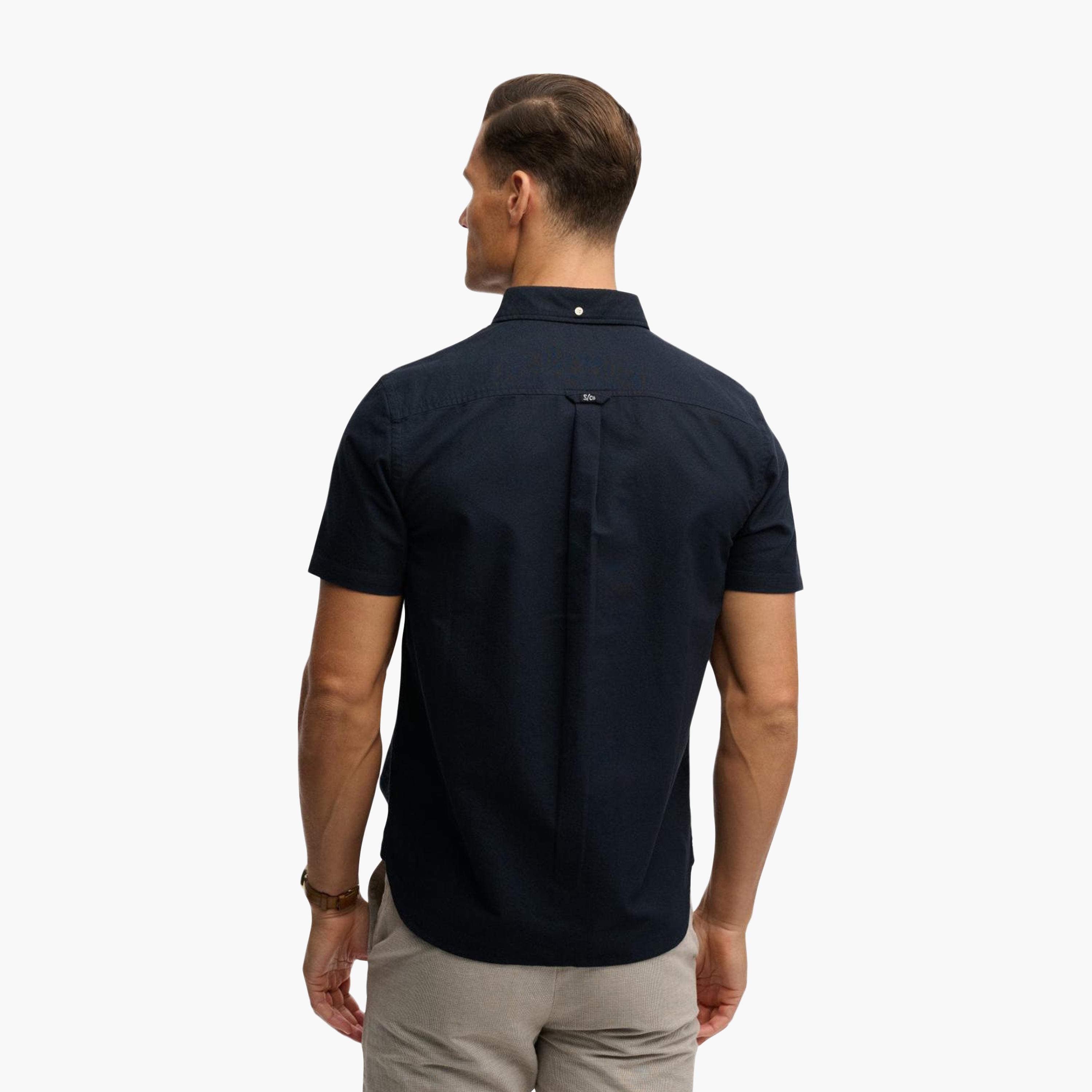 قميص رجالي سادة بأكمام قصيرة وياقة بأزرار من سوبر دراي-men-clothing-shirts-image-5