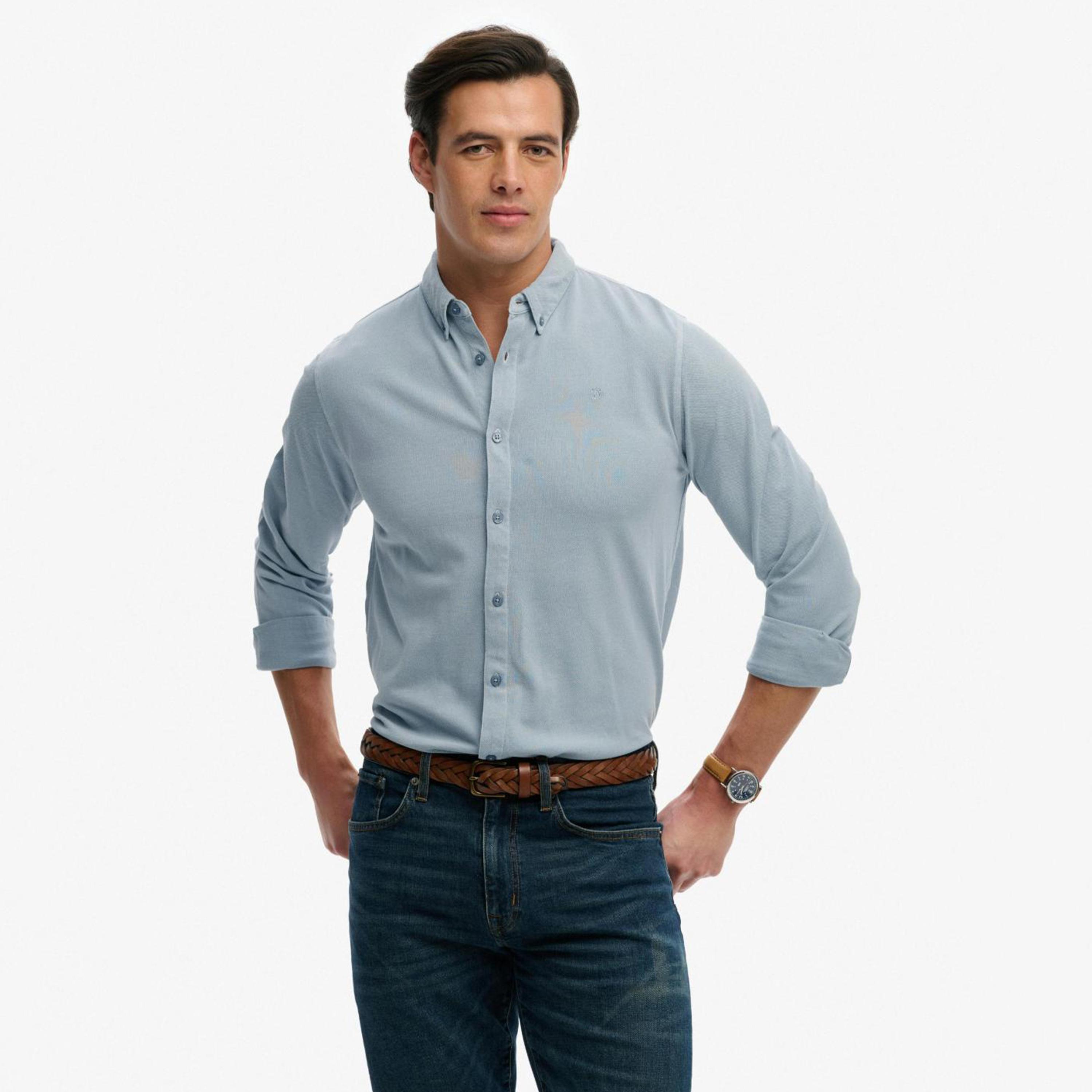 قميص رجالي سادة بأكمام طويلة وياقة بزرار سفلي من سوبردراي-men-clothing-shirts-image-1