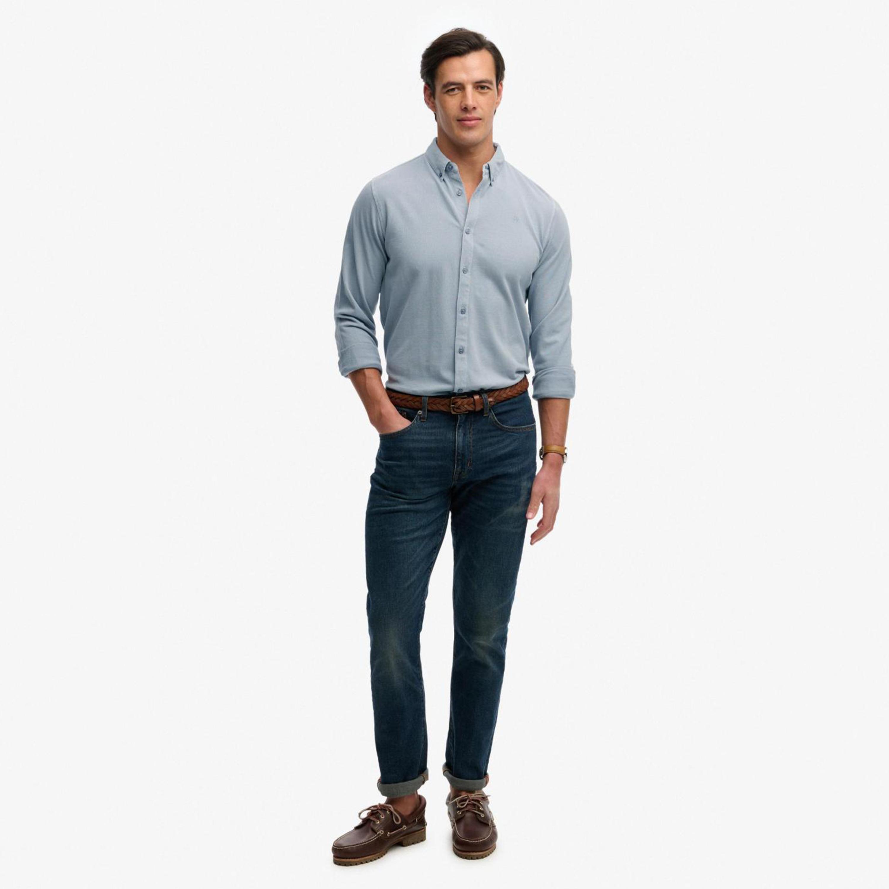 قميص رجالي سادة بأكمام طويلة وياقة بزرار سفلي من سوبردراي-men-clothing-shirts-image-2