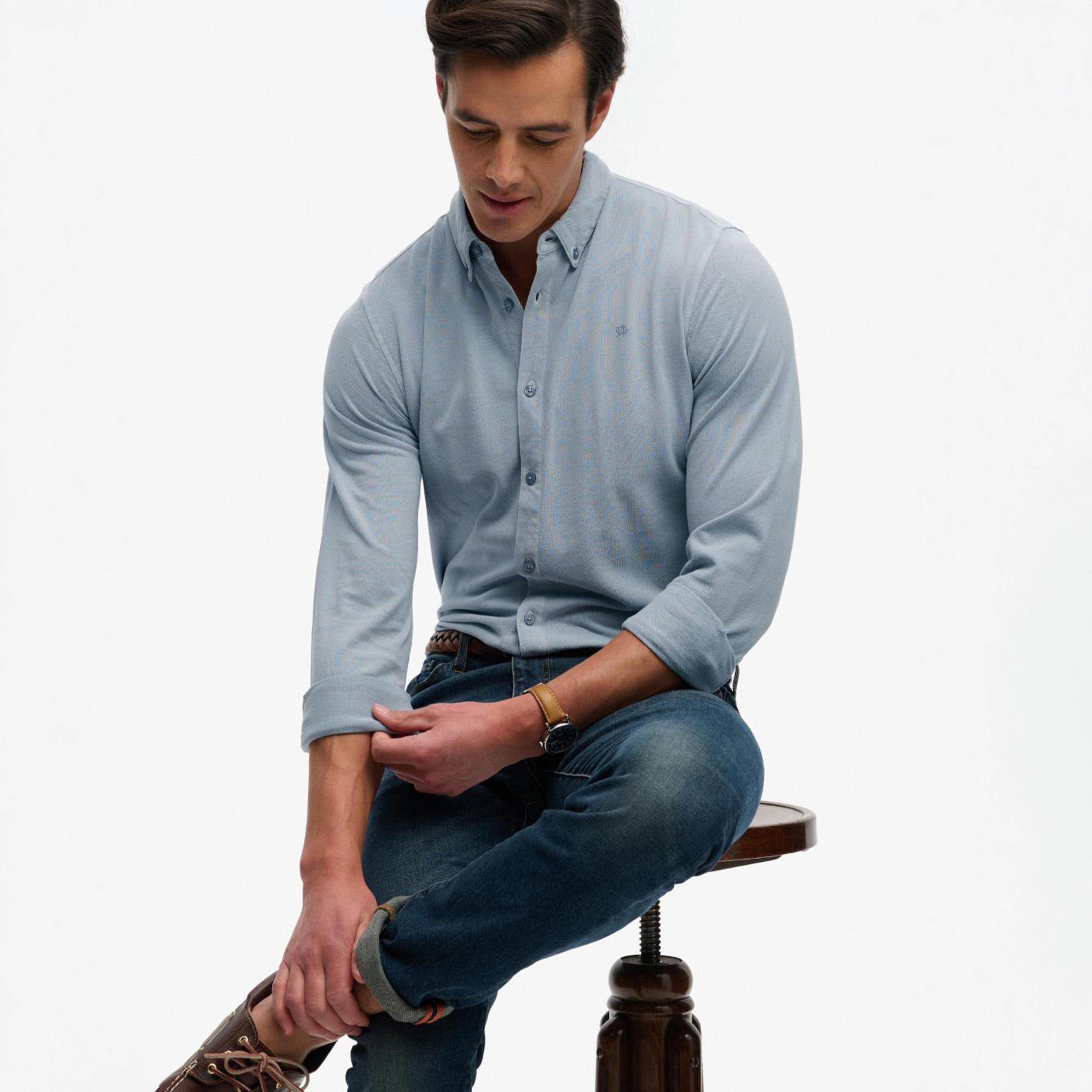 قميص رجالي سادة بأكمام طويلة وياقة بزرار سفلي من سوبردراي-men-clothing-shirts-image-4