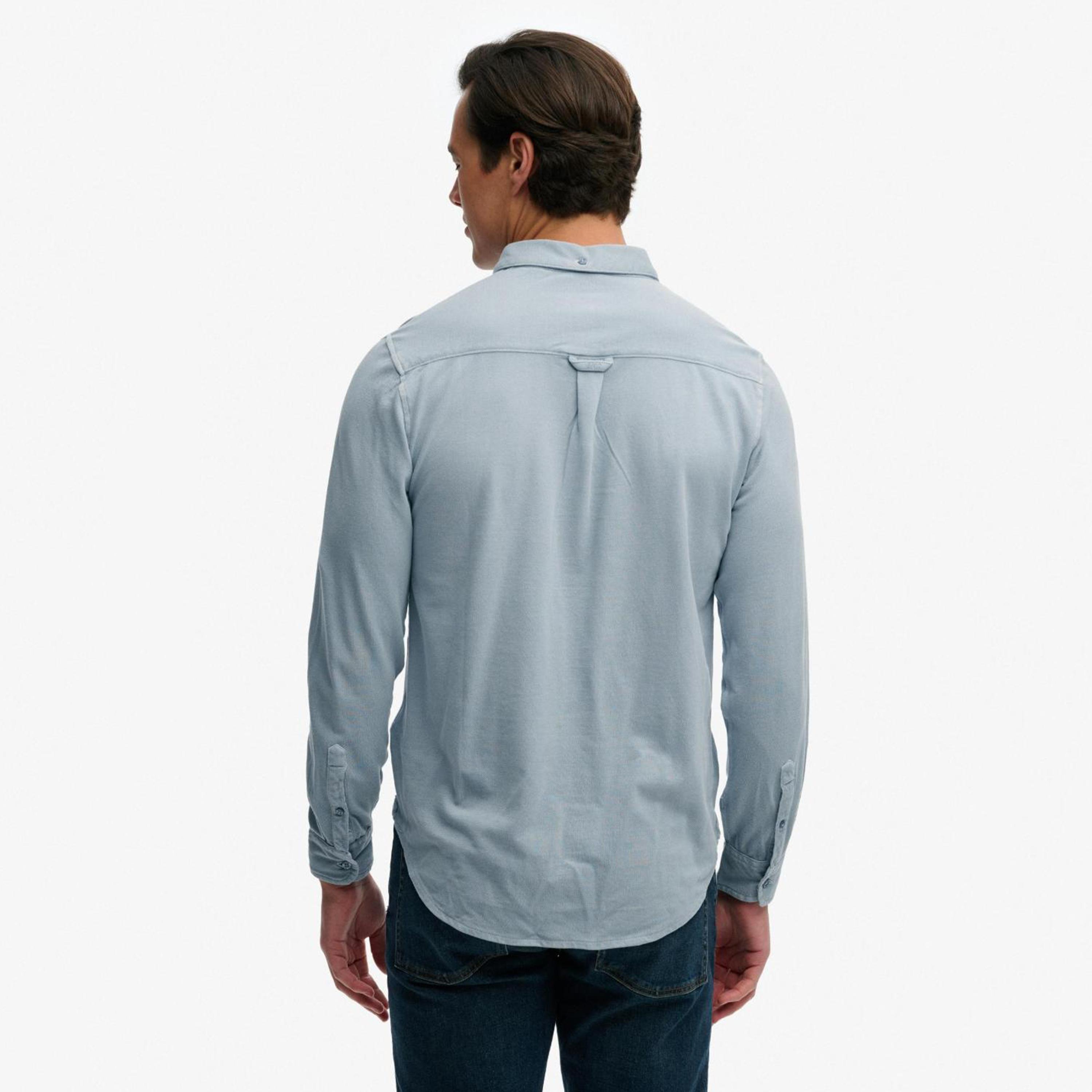 قميص رجالي سادة بأكمام طويلة وياقة بزرار سفلي من سوبردراي-men-clothing-shirts-image-5