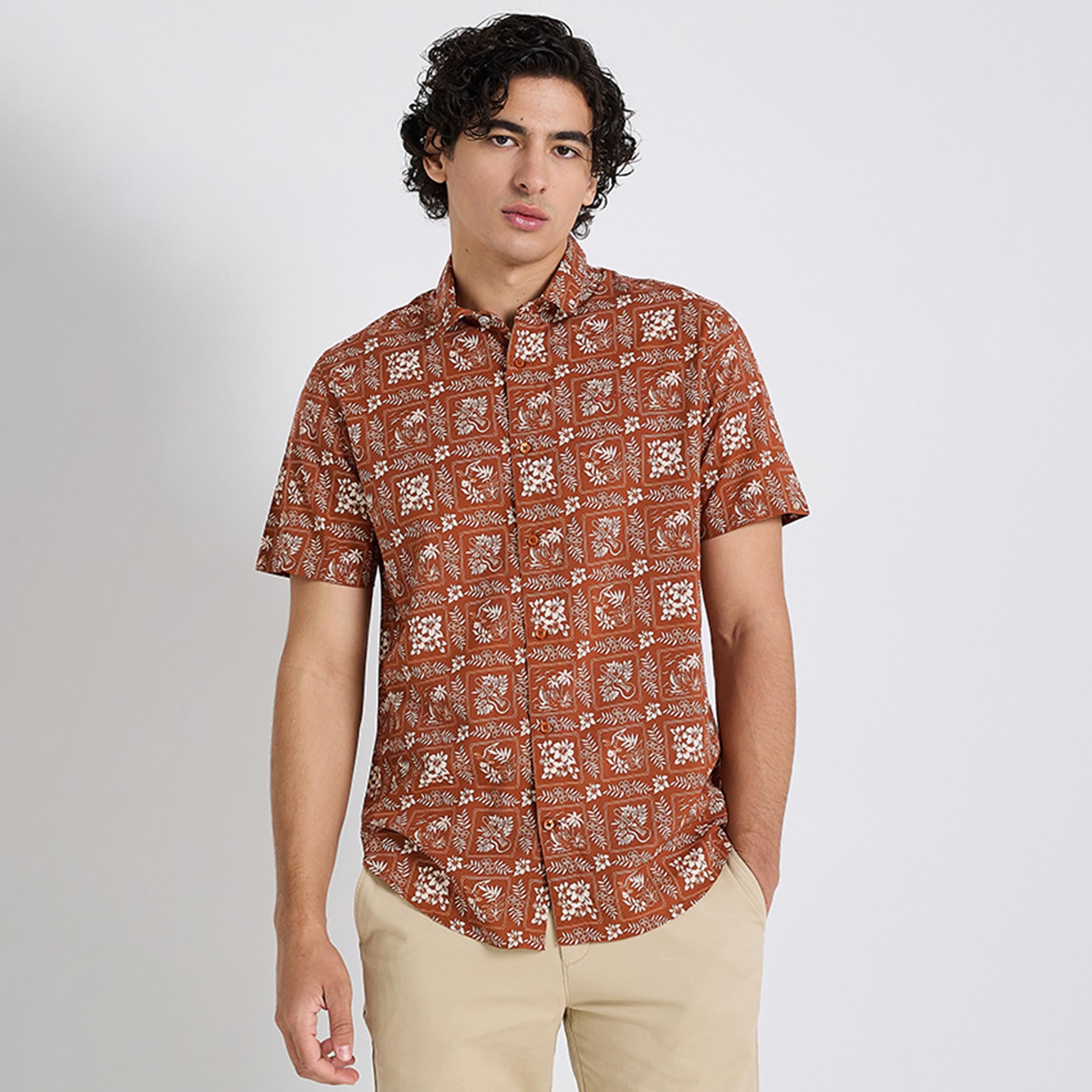 قميص رجالي بقصة عادية وطبعة هندسية وأكمام قصيرة من بن شيرمان-men-clothing-shirts-image-1