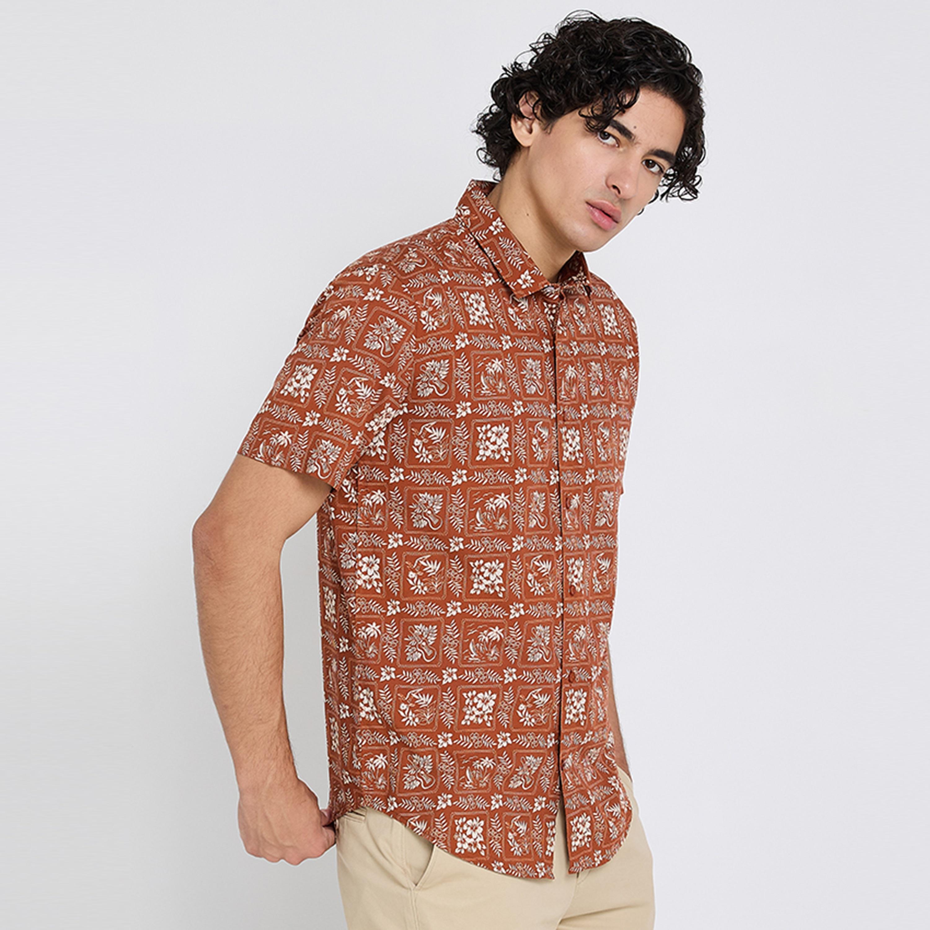 قميص رجالي بقصة عادية وطبعة هندسية وأكمام قصيرة من بن شيرمان-men-clothing-shirts-image-2