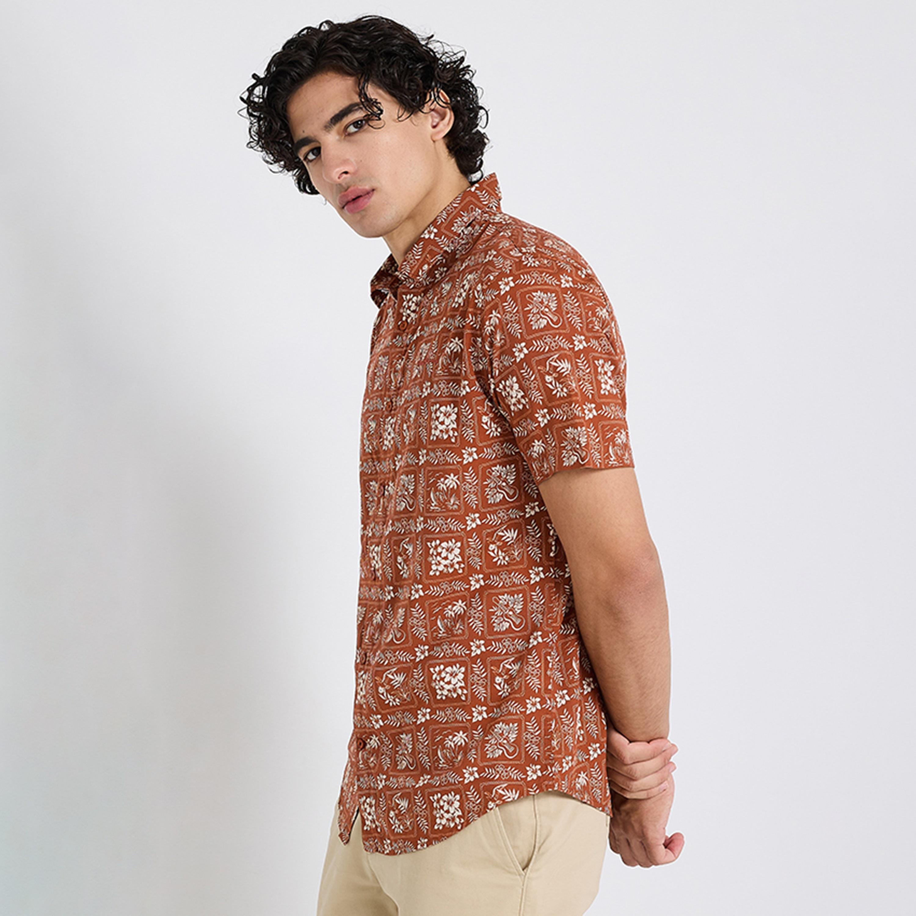 قميص رجالي بقصة عادية وطبعة هندسية وأكمام قصيرة من بن شيرمان-men-clothing-shirts-image-3
