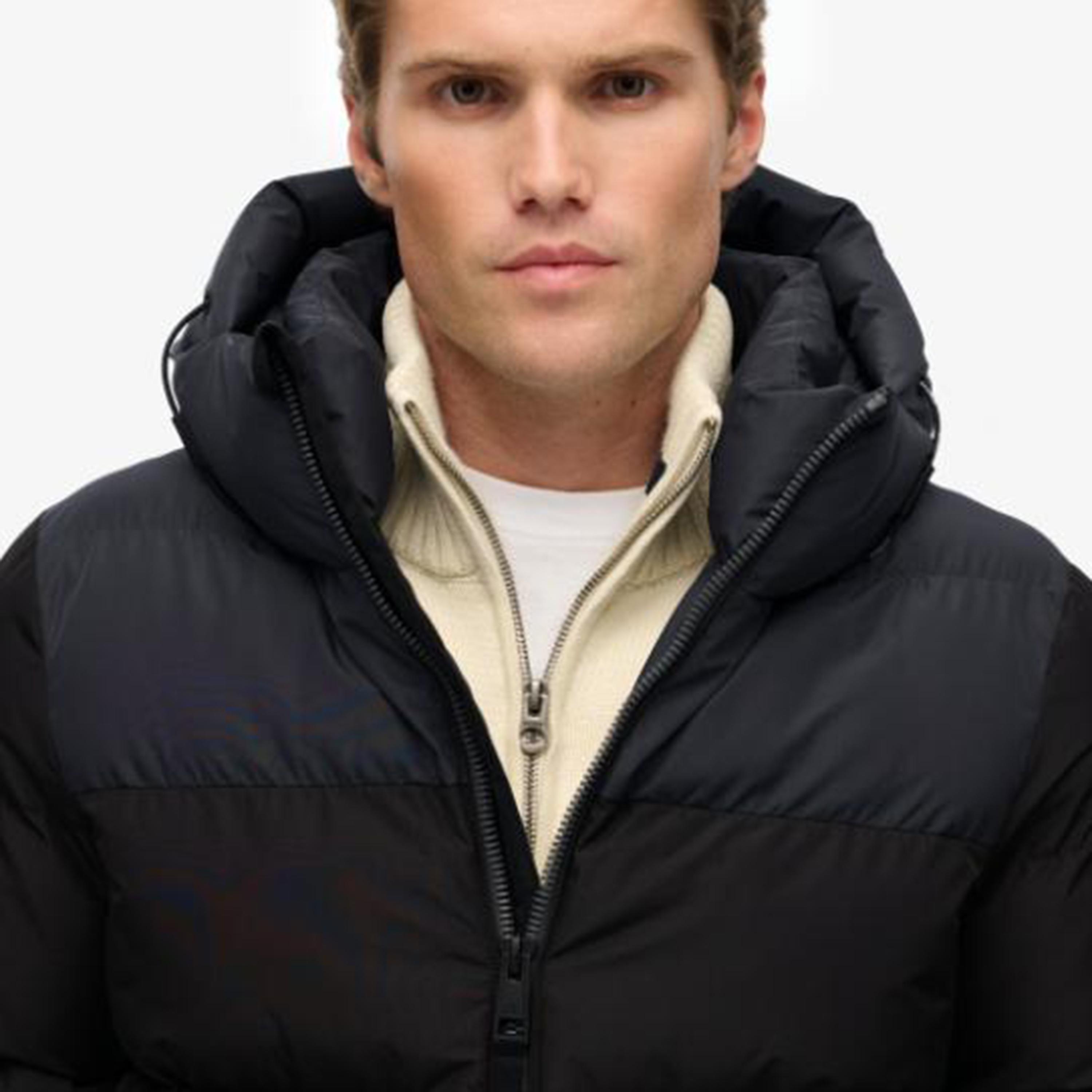 جاكيت رجالي مبطن بألوان متداخلة وبأكمام طويلة وغطاء رأس من سوبر دراي-men-clothing-jacketsandblazers-jackets-image-3