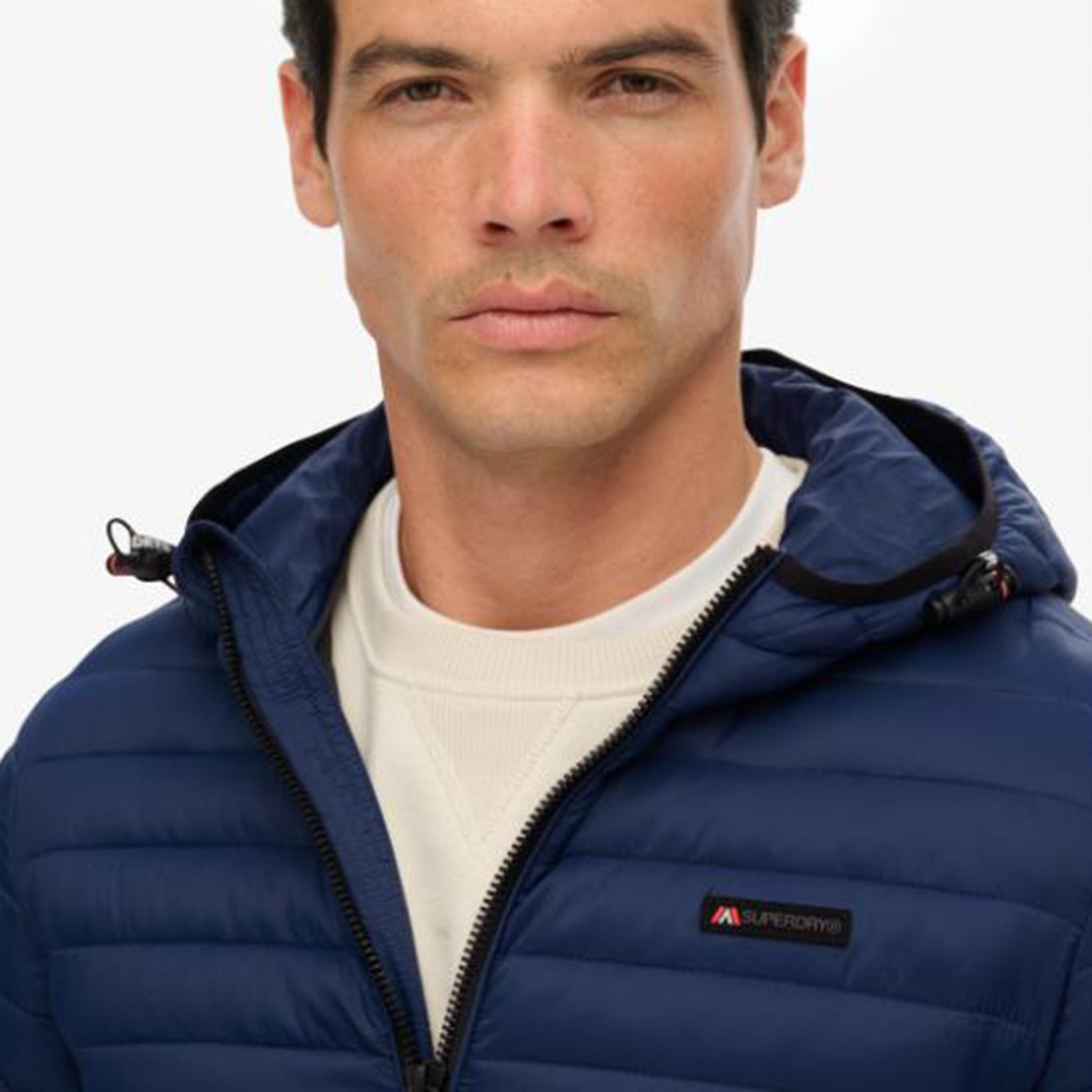جاكيت رجالي مبطن سادة بأكمام طويلة وياقة من سوبر دراي-men-clothing-jacketsandblazers-jackets-image-3