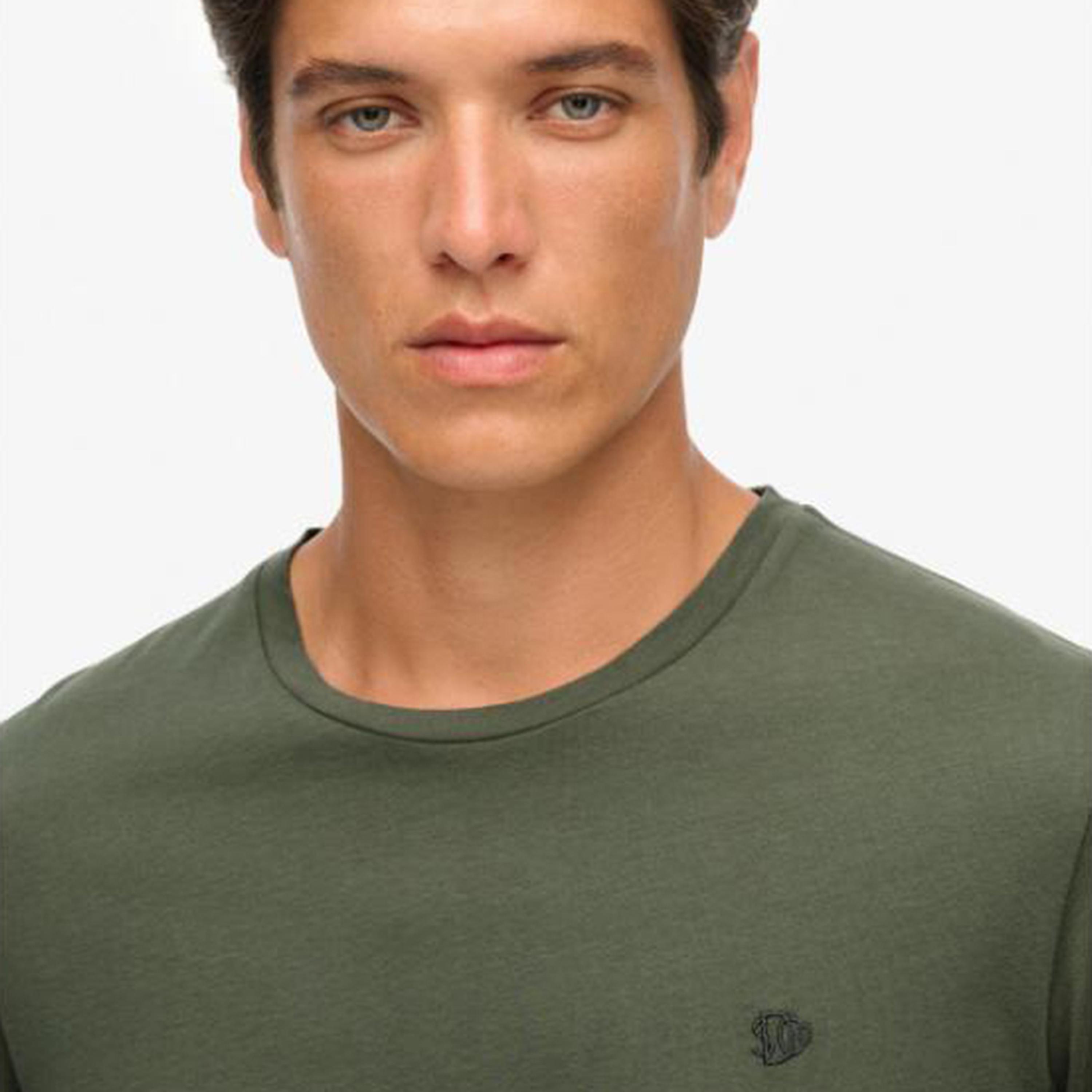 تيشيرت رجالي بياقة دائرية وأكمام طويلة، سادة من سوبردراي-men-clothing-tshirtsandpolos-tshirts-image-2
