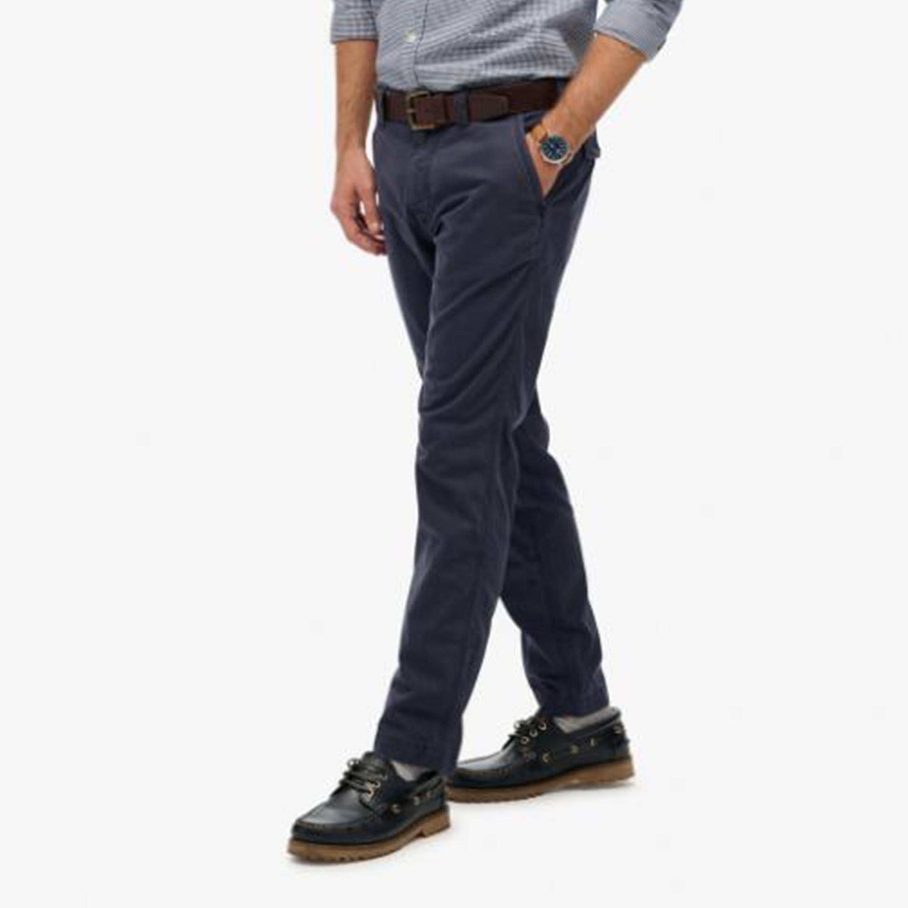 بنطلون تشينو رجالي سادة بخصر متوسط وإغلاق بأزرار وسحاب من سوبر دراي-men-clothing-bottoms-trousersandchinos-chinos-image-2