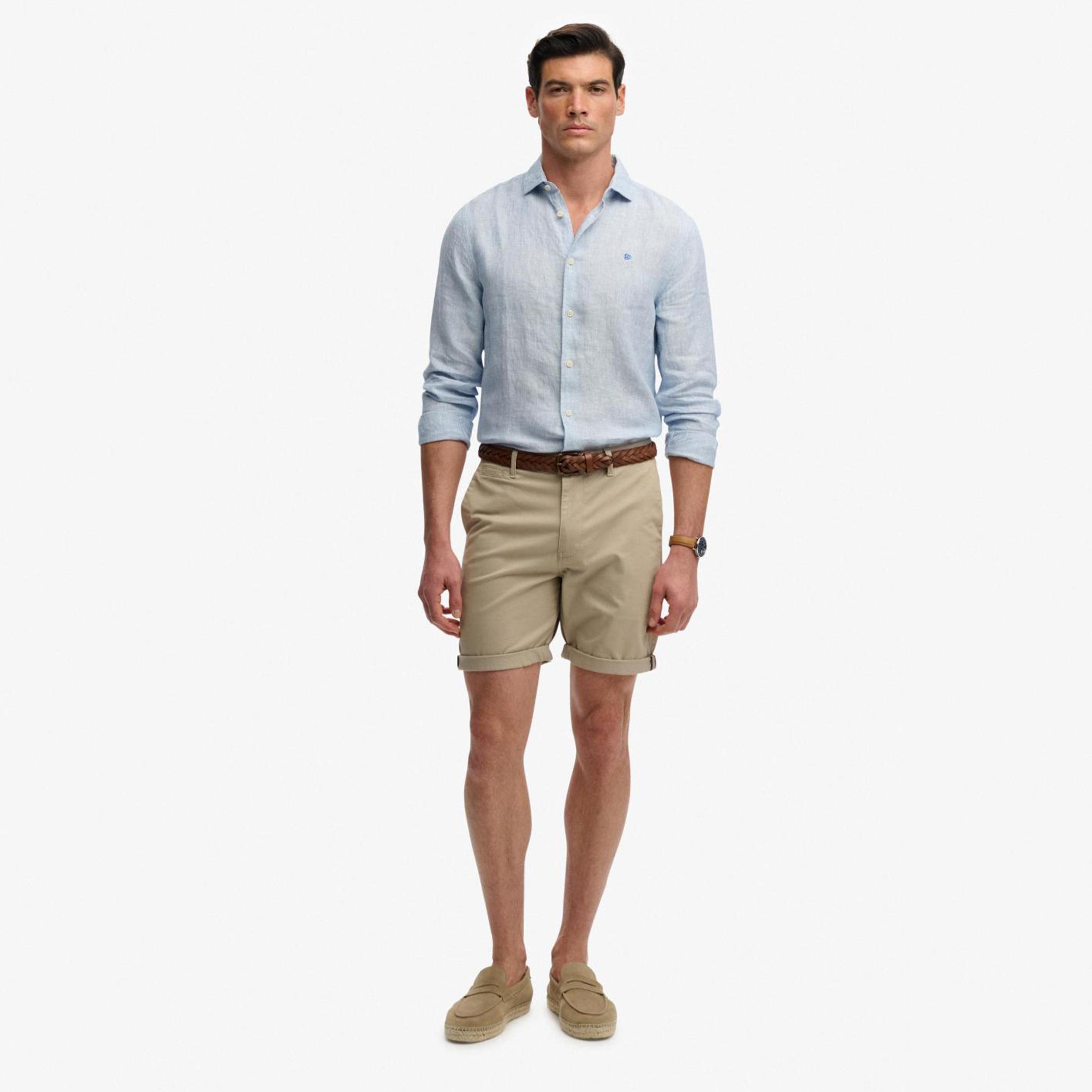 شورت تشينو رجالي سادة بفتحة سحاب وزر وقصة متوسطة الارتفاع من سوبردراي-men-clothing-bottoms-shorts-image-2