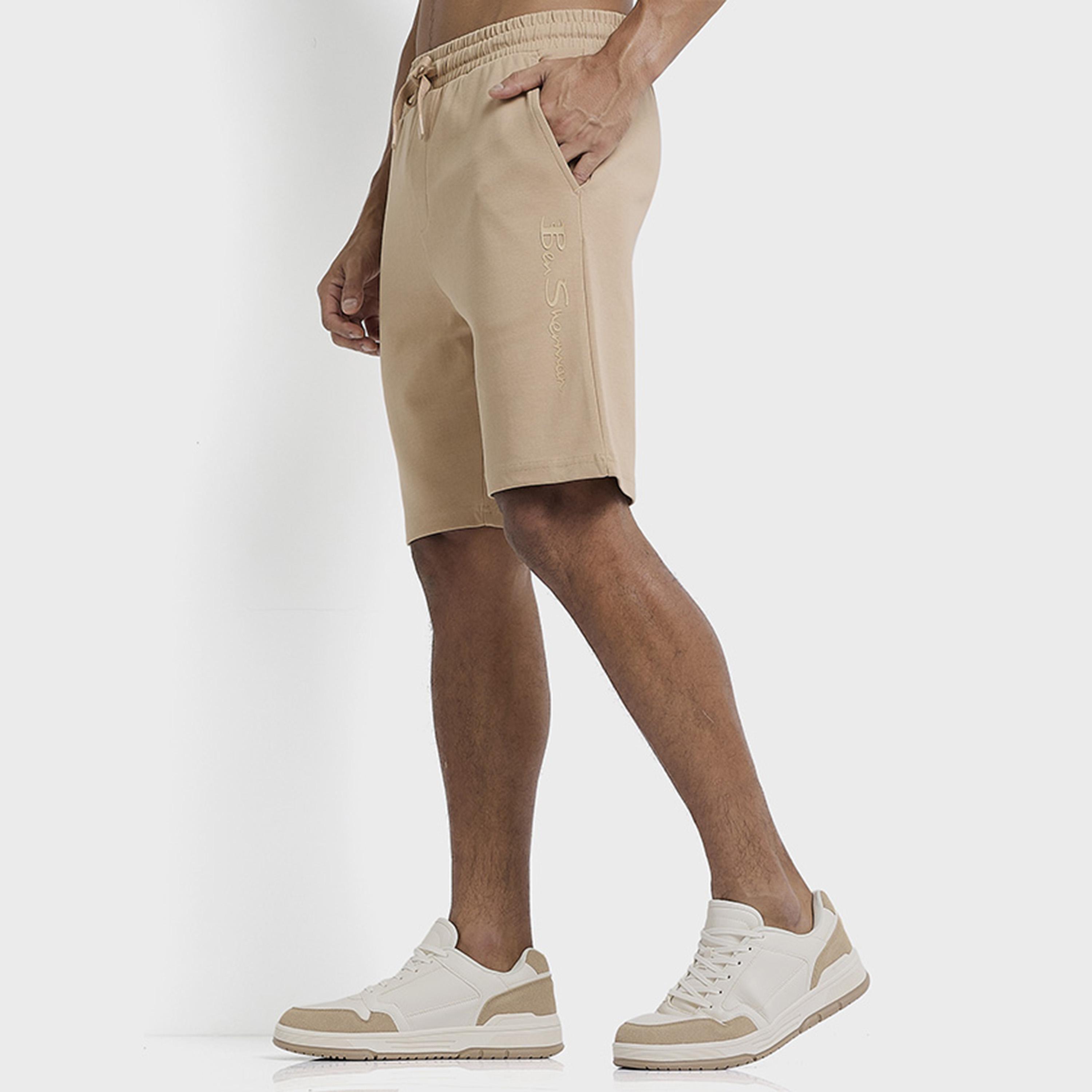 شورت رجالي سادة بخصر متوسط ومطاط مع رباط شد من بن شيرمان-men-clothing-bottoms-shorts-image-5