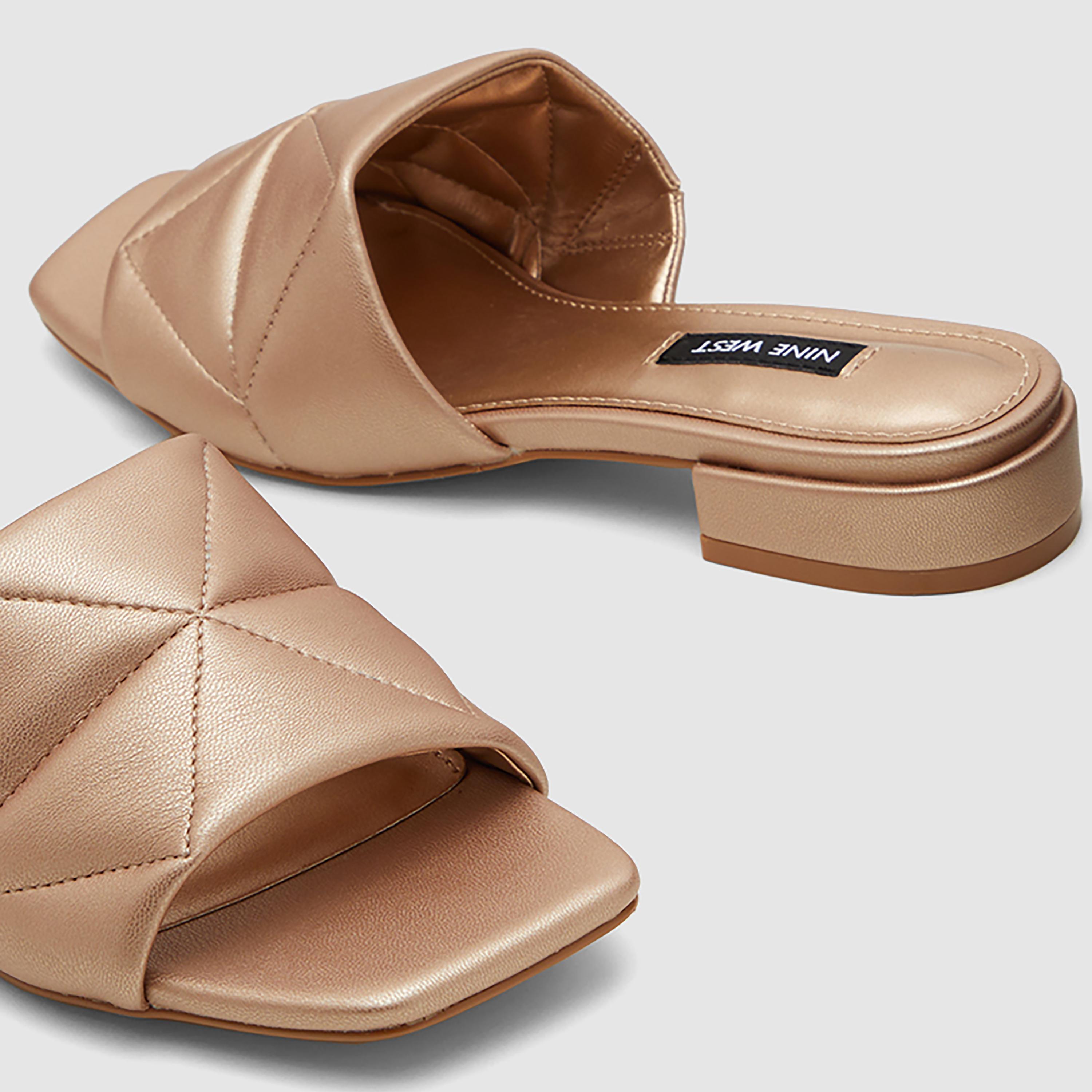 صنادل نسائية من ناين ويست ذات مقدمة مربعة مبطنة | MCFI-SIA-women-shoes-sandals-flats-image-8