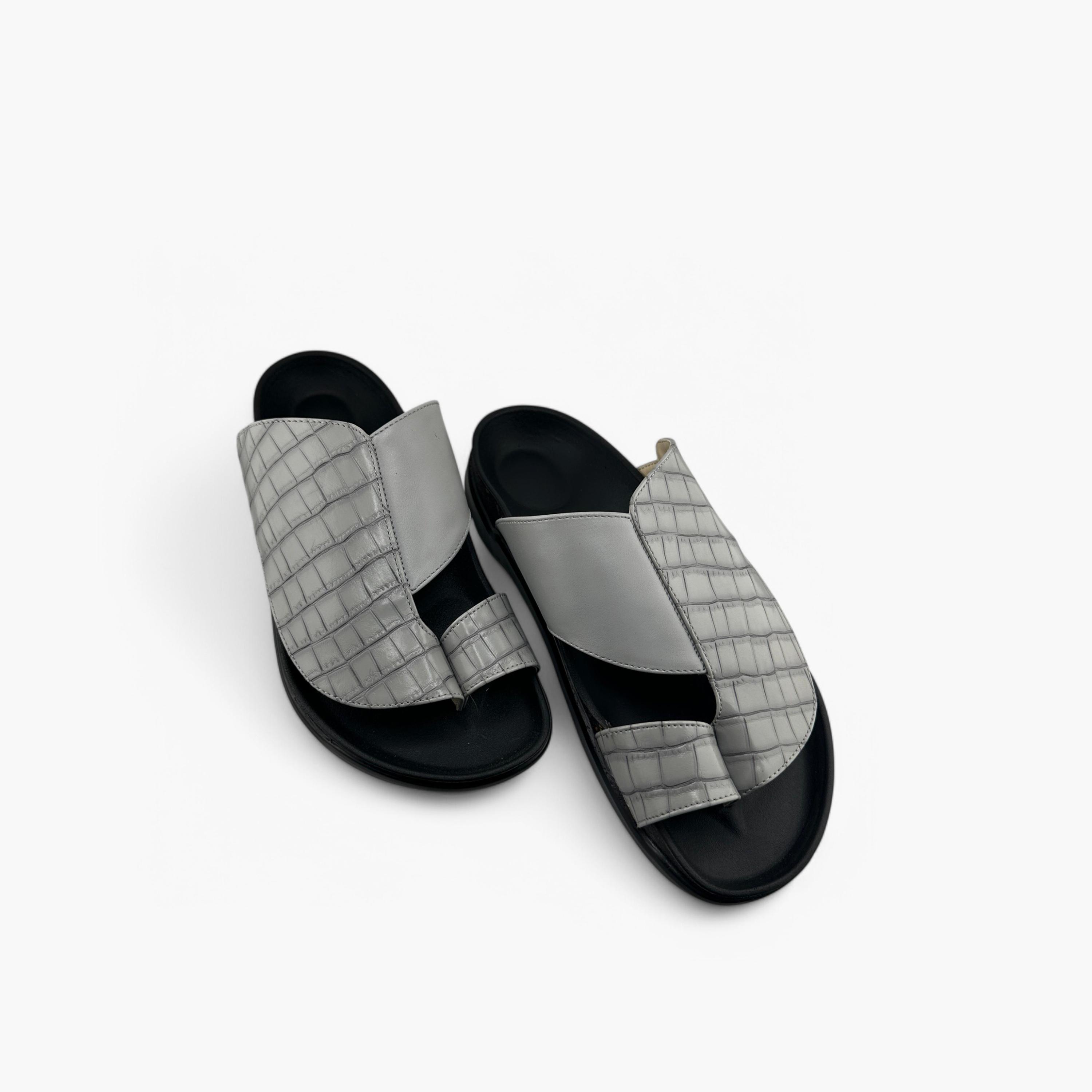 Al Fanoos Men's Slip-On Traditional Arabic Sandals | MK-CF64-men-shoes-sandals-image-5