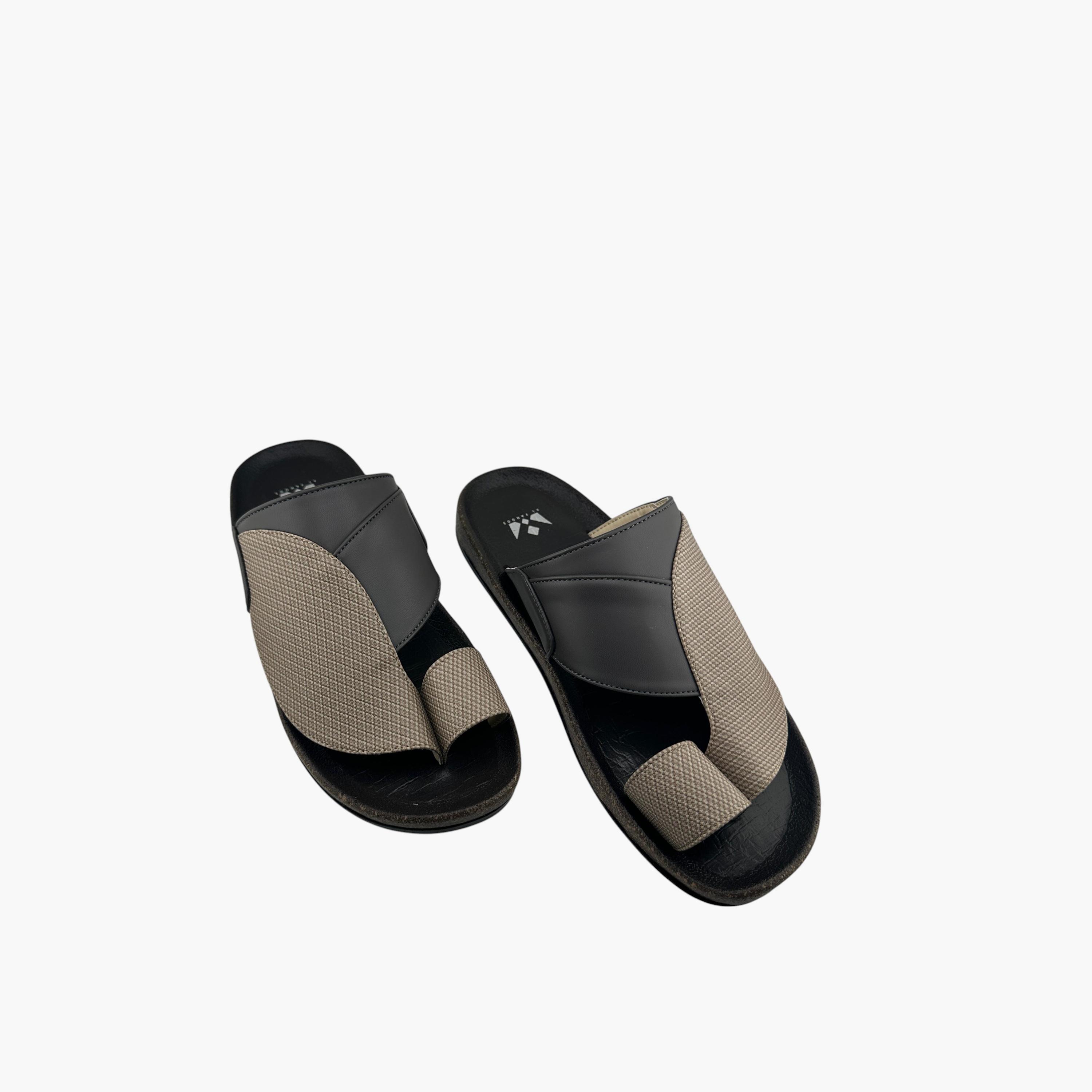 Al Fanoos Men's Slip-On Desert Bliss Arabic Sandals | MK-KU02-men-shoes-sandals-image-3