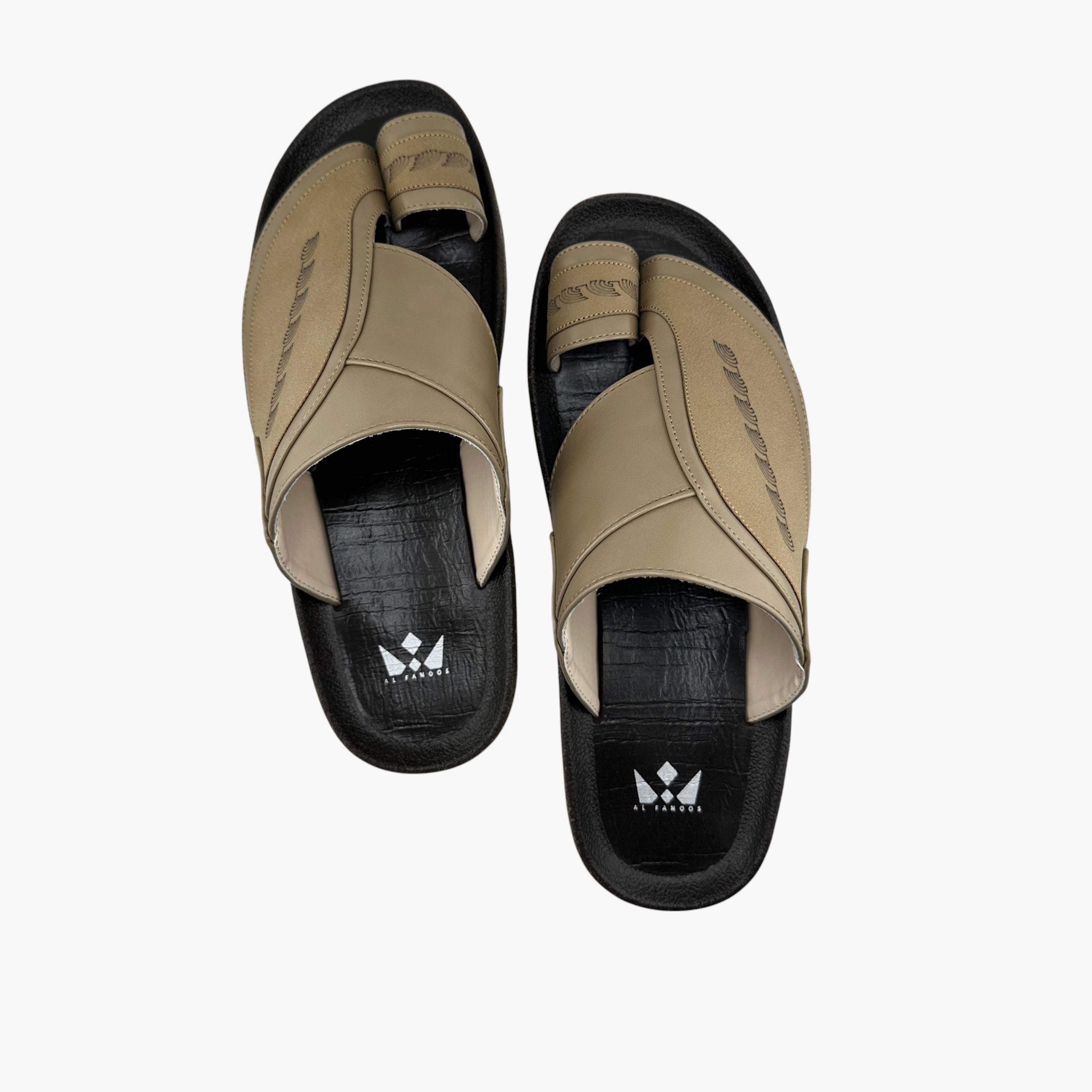 Al Fanoos Men's Slip-On Desert Bliss Arabic Sandals | MK-KU03-men-shoes-sandals-image-5