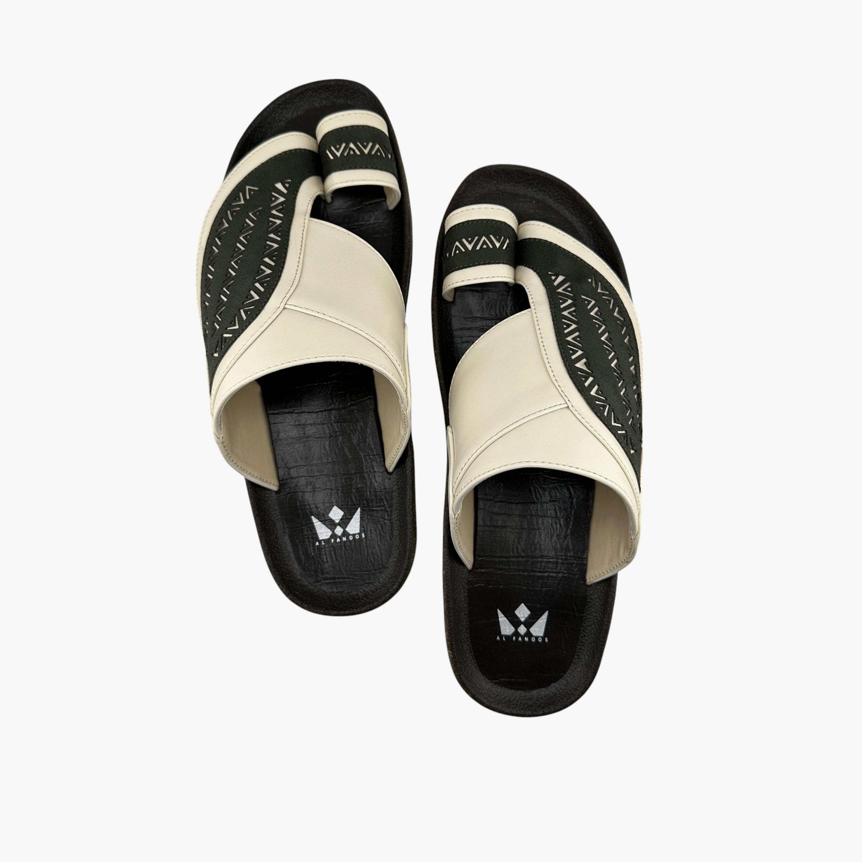 Al Fanoos Men's Slip-On Desert Bliss Arabic Sandals | MK-KU04-men-shoes-sandals-image-3