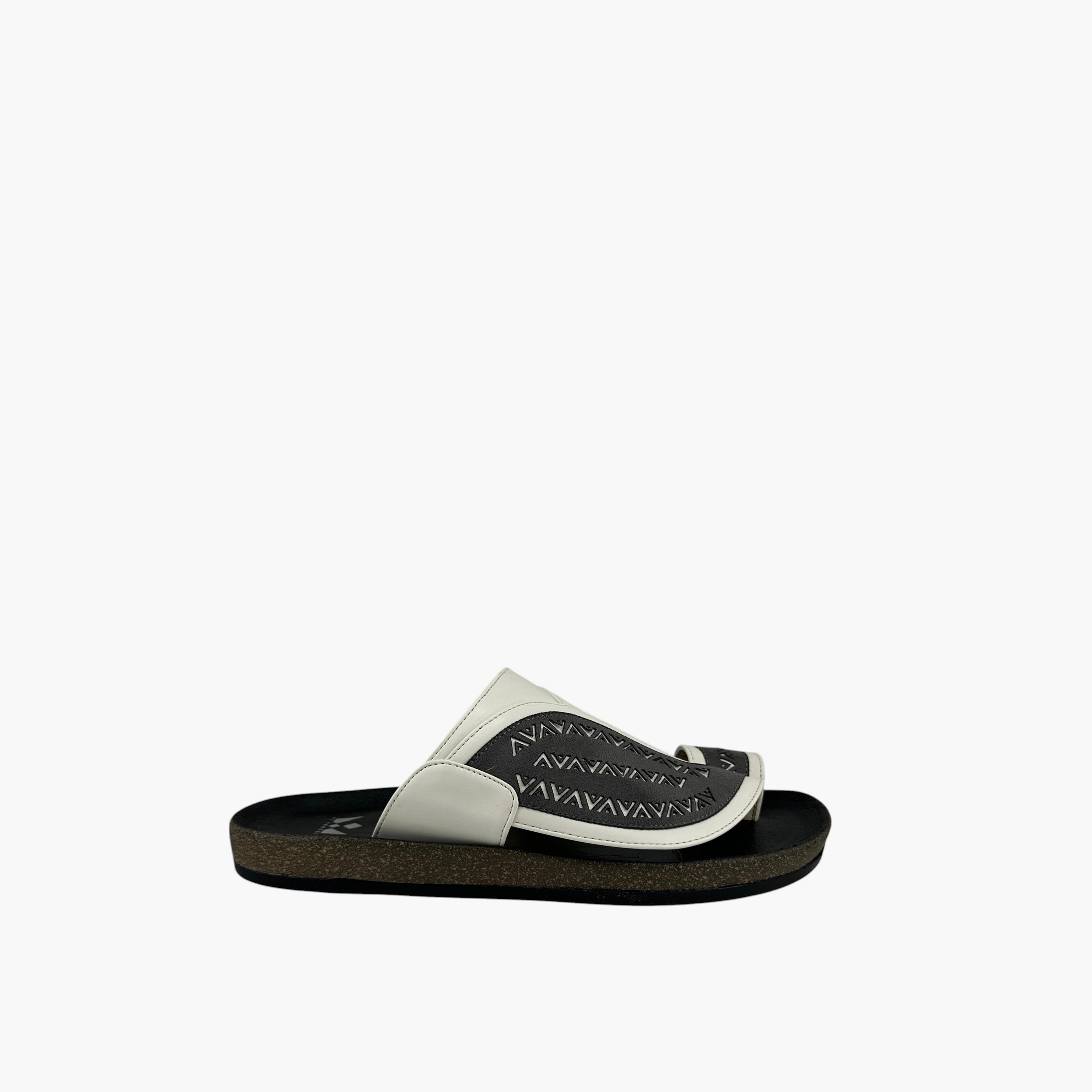 Al Fanoos Men's Slip-On Desert Bliss Arabic Sandals | MK-KU04-men-shoes-sandals-image-3