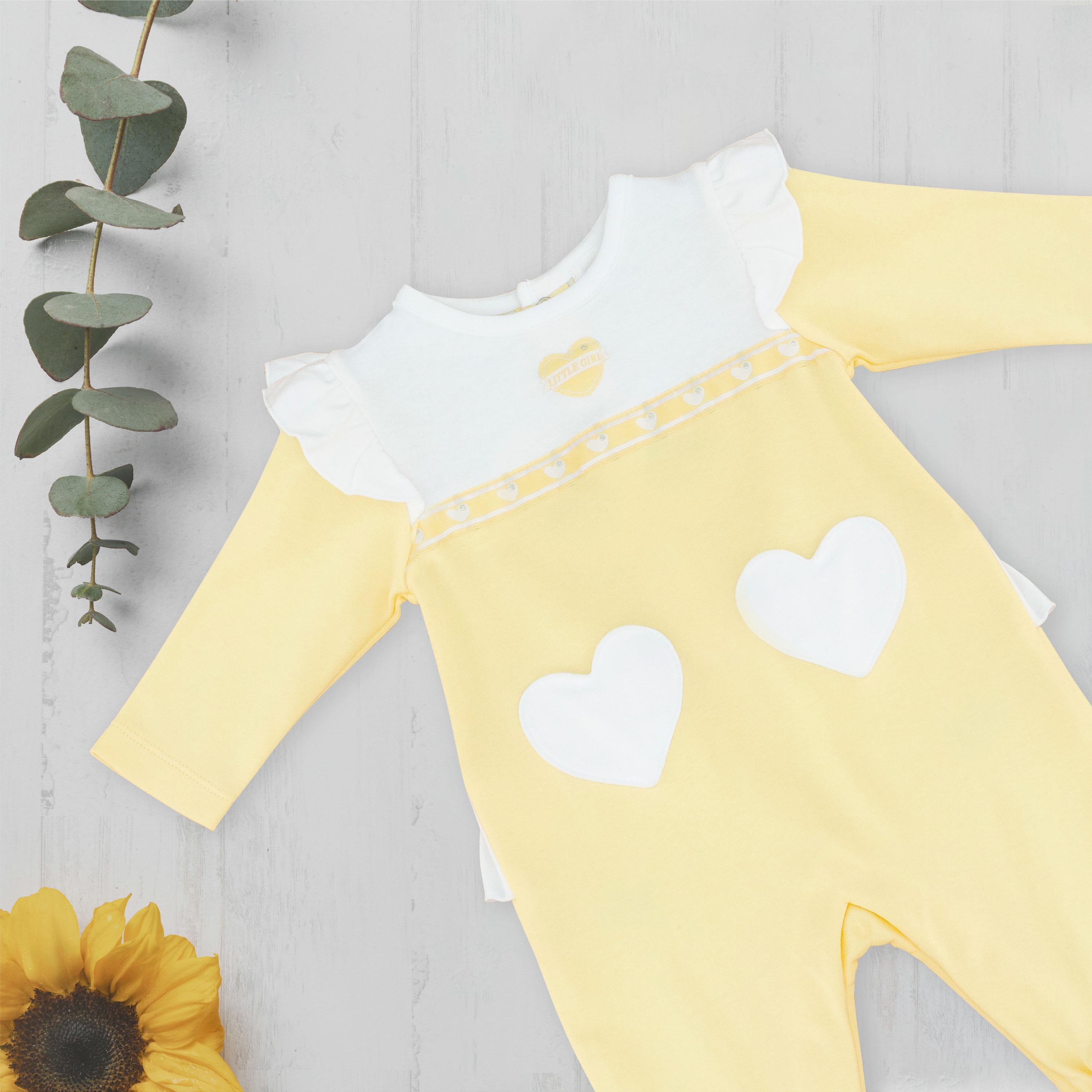 بدلة نوم قطنية بنقشة قلوب ليمون من مون-baby-girls-clothing-nightwear-sleepsuits-image-5