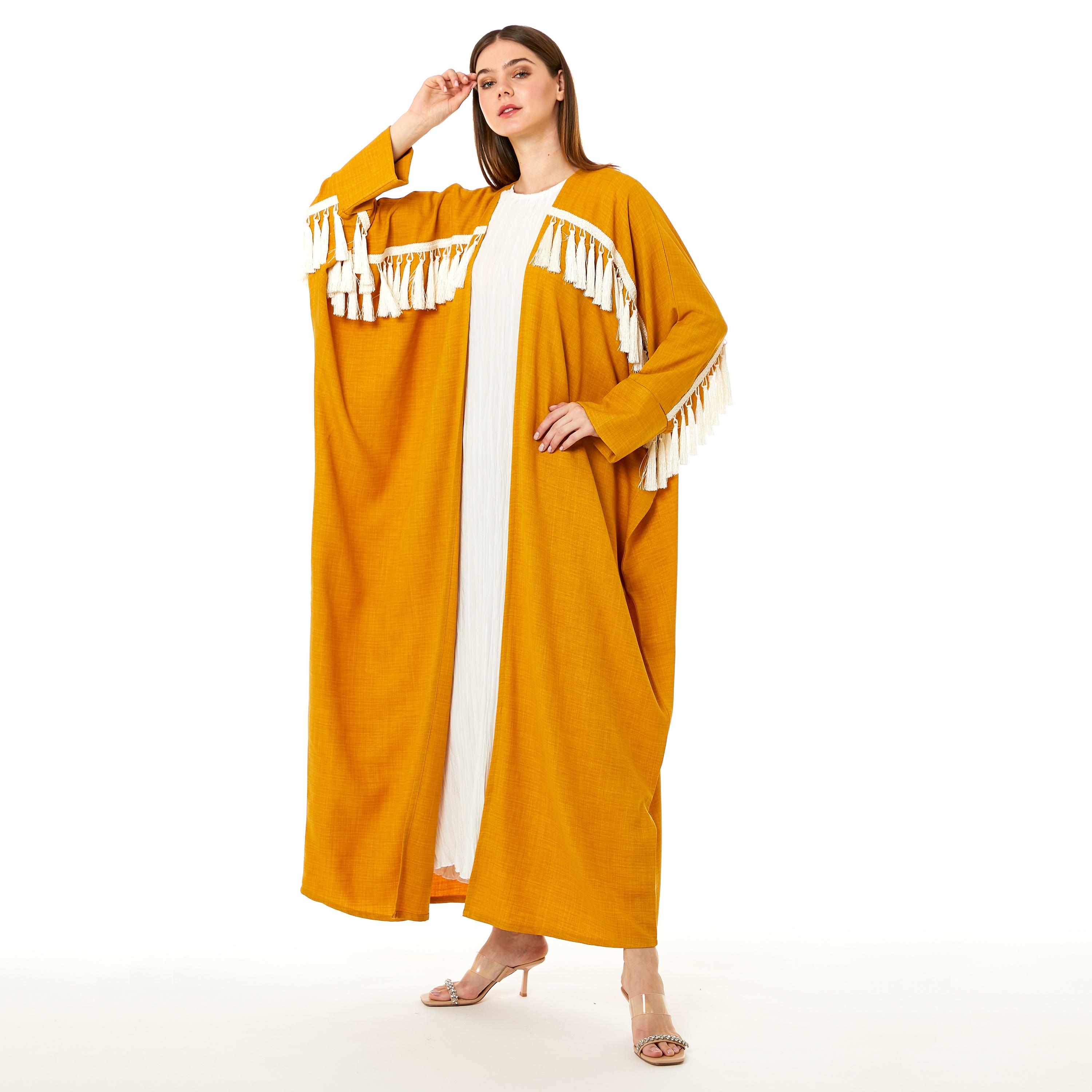  عباية نسائية بلون الخردل مفتوحة من الأمام بأكمام واسعة مع حجاب من مويستريت-women-arabicclothing-abayas-image-1