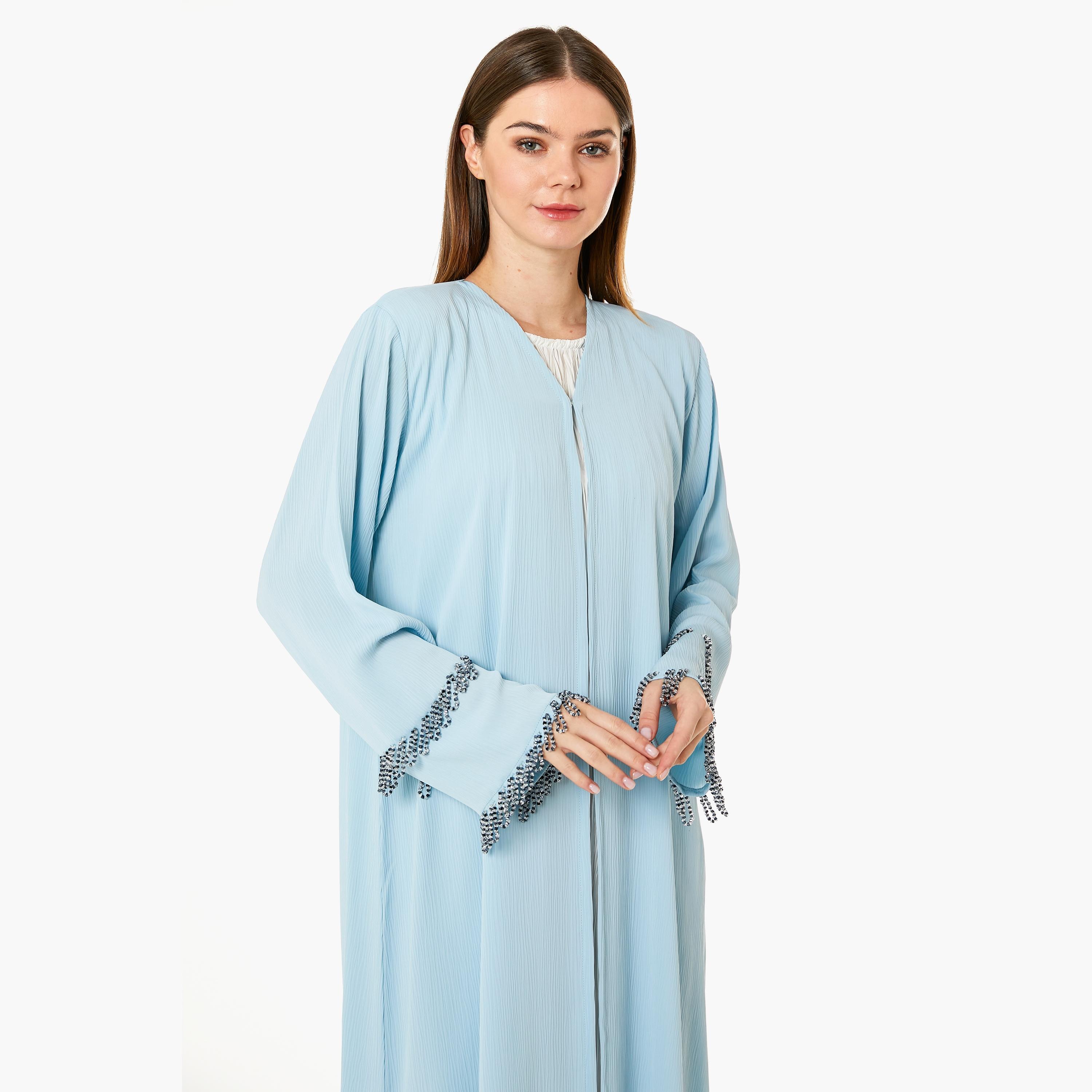  عباية نسائية من قماش زووم باللون الأزرق الفاتح مع حجاب من مويستريت-women-arabicclothing-abayas-image-2