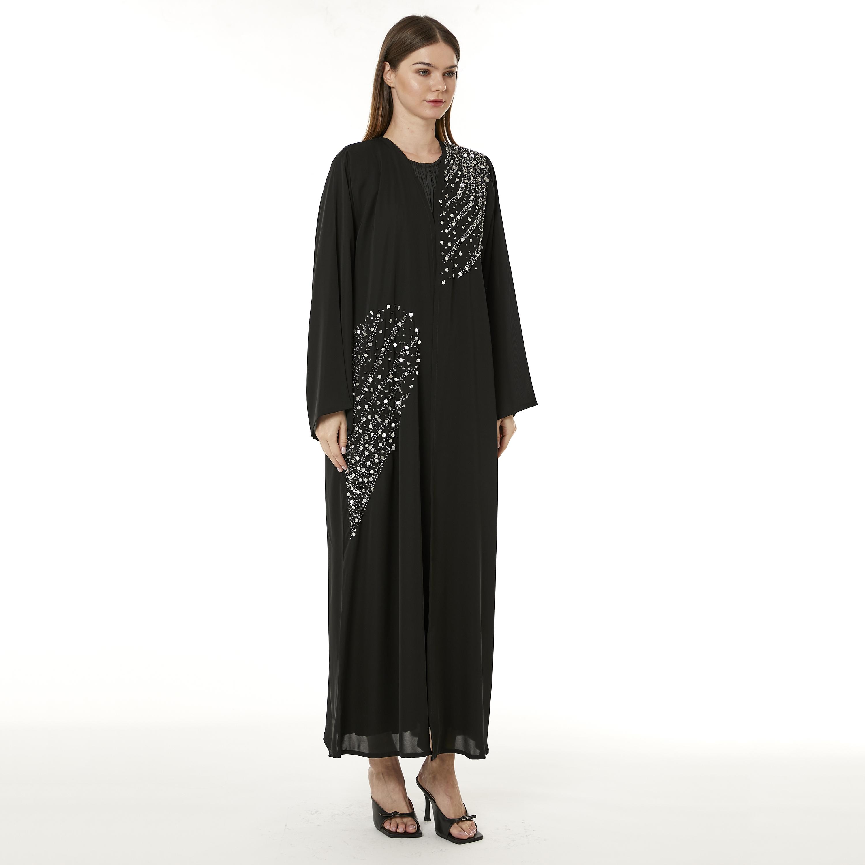  عباية نيدا سوداء مطرزة بالخرز مفتوحة من الأمام مع حجاب للنساء من مويستريت-women-arabicclothing-abayas-image-3