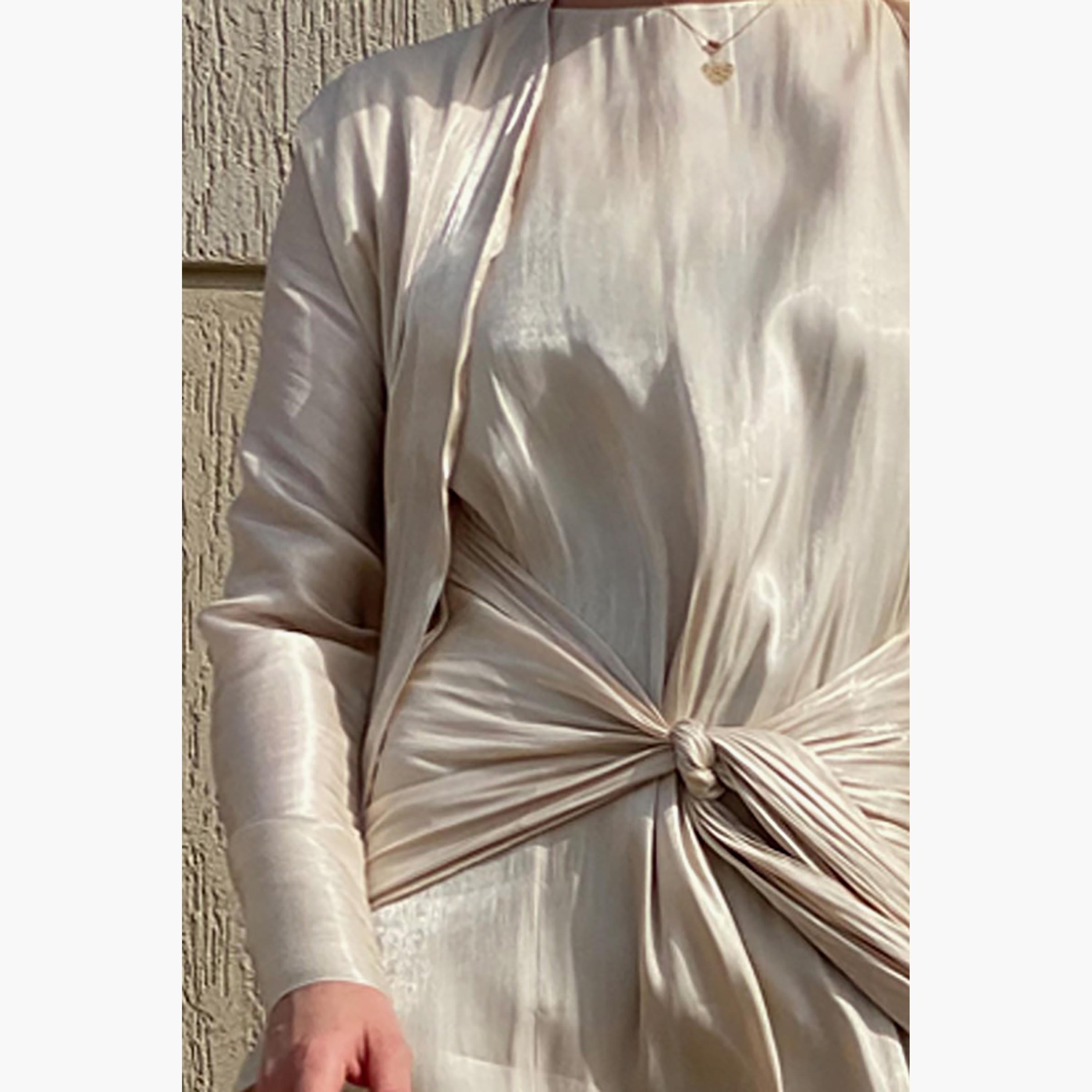 MOiSTREET 3-Piece Set Beige Rotana Shimmer Flared Sleeves Abaya and Inner Dress with Sheila-women-arabicclothing-abayainner-image-2