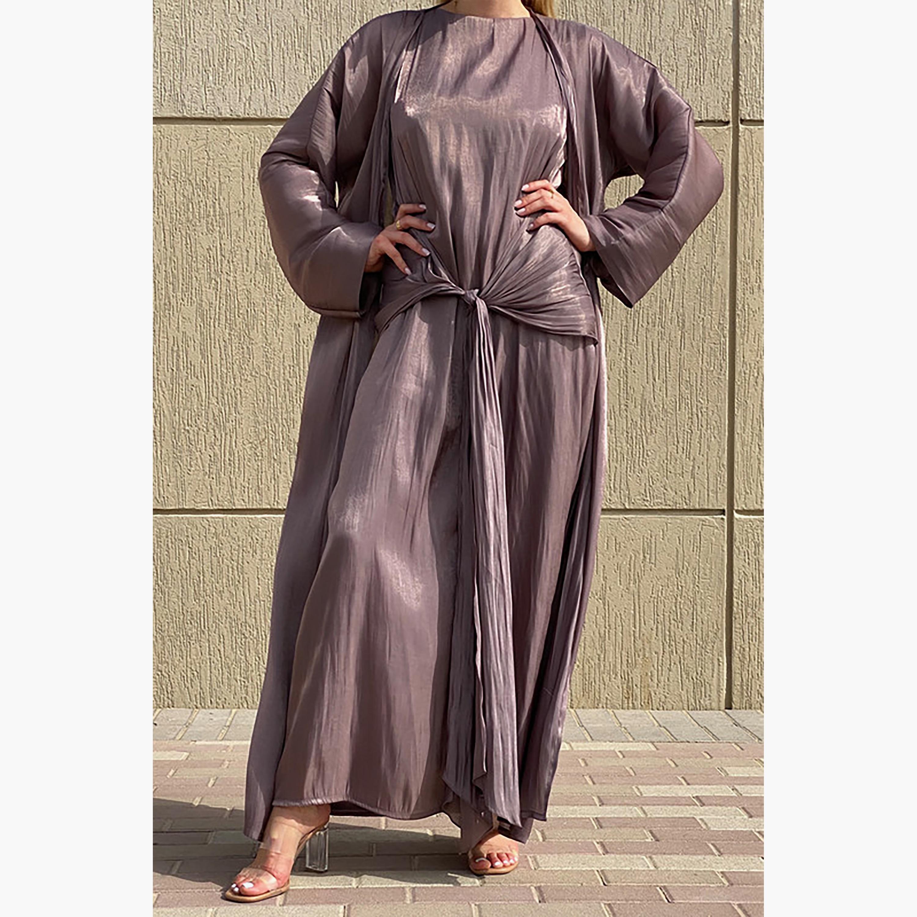 MOiSTREET 3-Piece Set Pink Rotana Shimmer Flared Sleeves Abaya and Inner Dress with Sheila-women-arabicclothing-abayainner-image-3