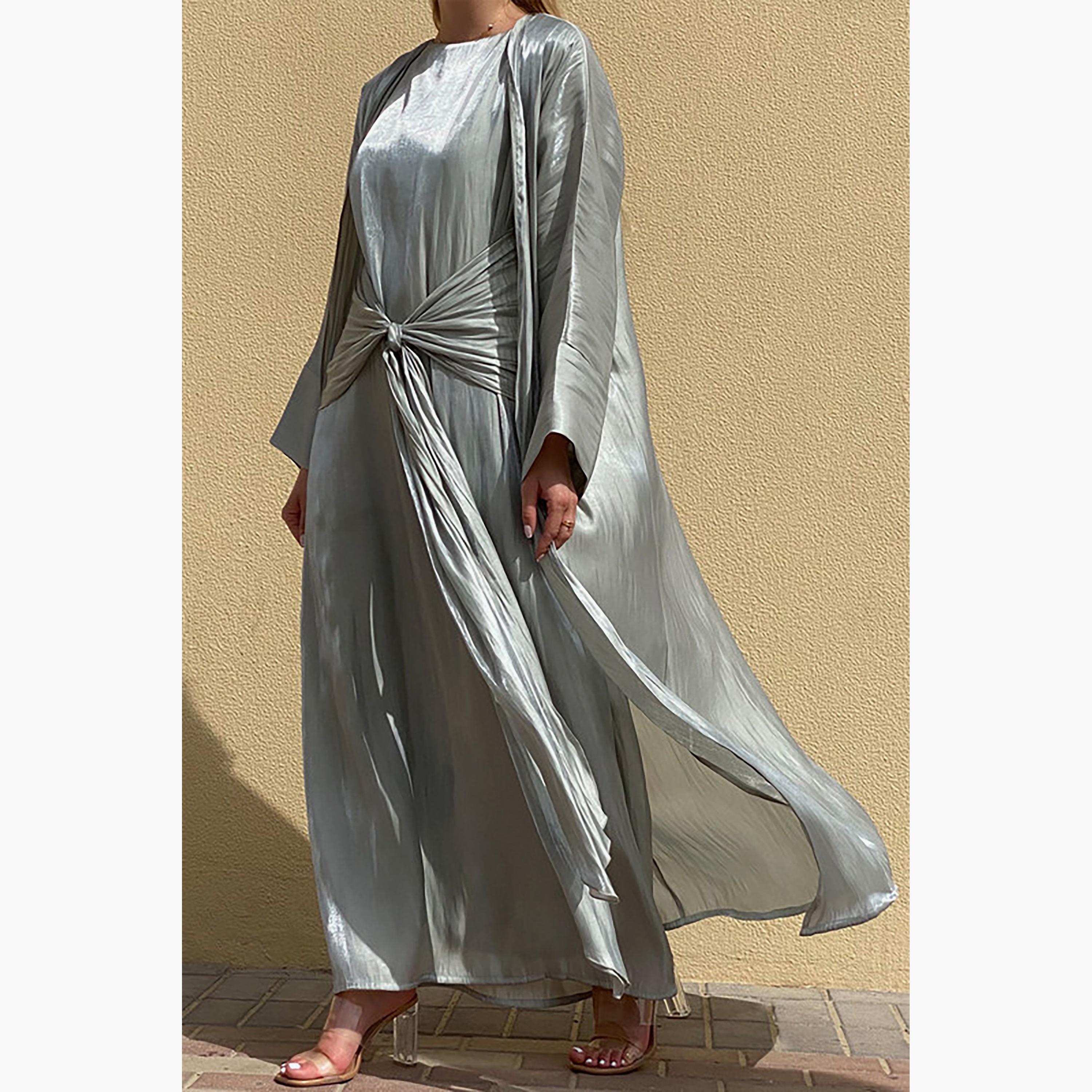 MOiSTREET 3-Piece Set Grey Rotana Shimmer Flared Sleeves Abaya and Inner Dress with Sheila-women-arabicclothing-abayainner-image-4