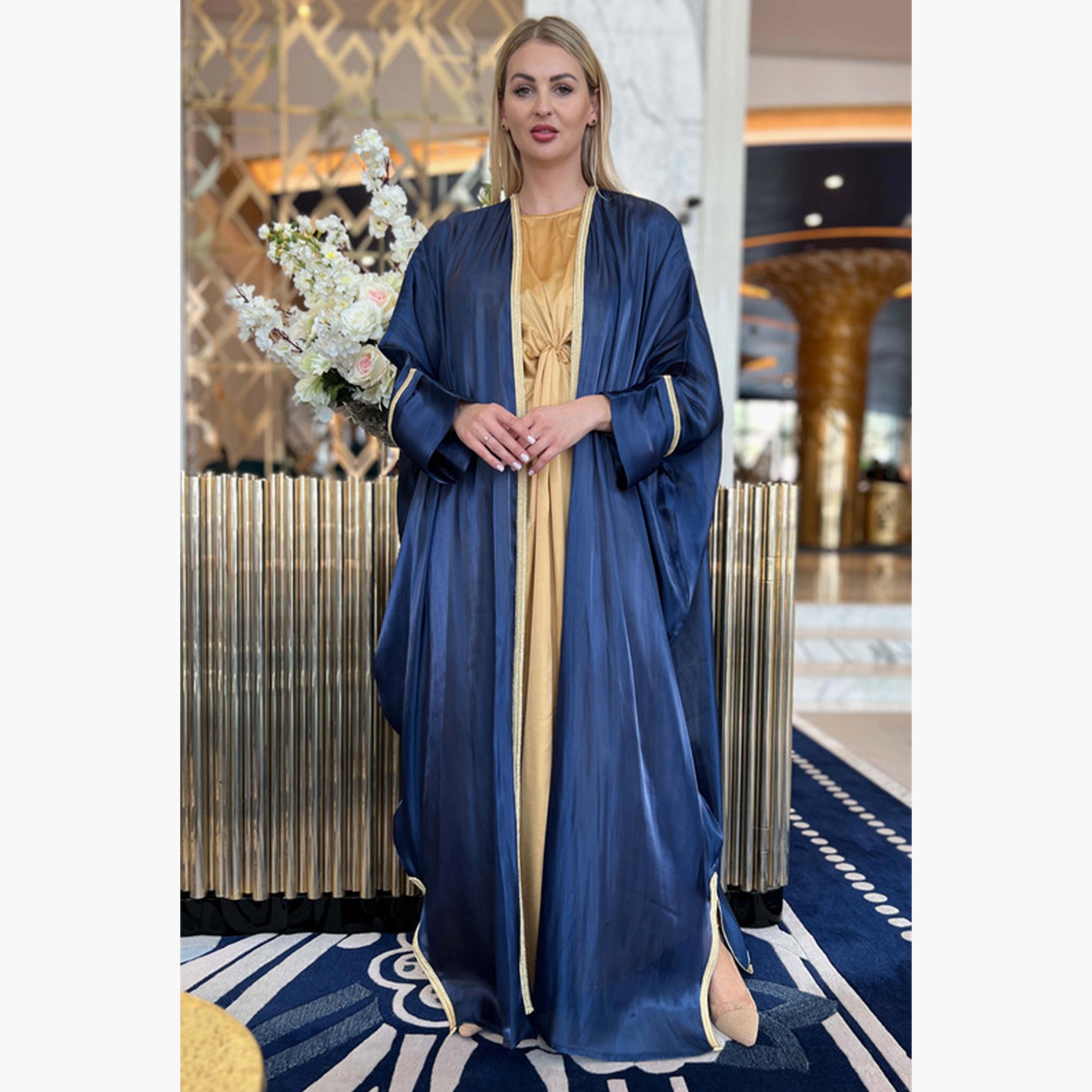 MOiSTREET 3-Piece Set Navy Rotana Shimmer Batwing Sleeves Bisht Abaya and Inner Dress with Sheila-women-arabicclothing-abayainner-image-2