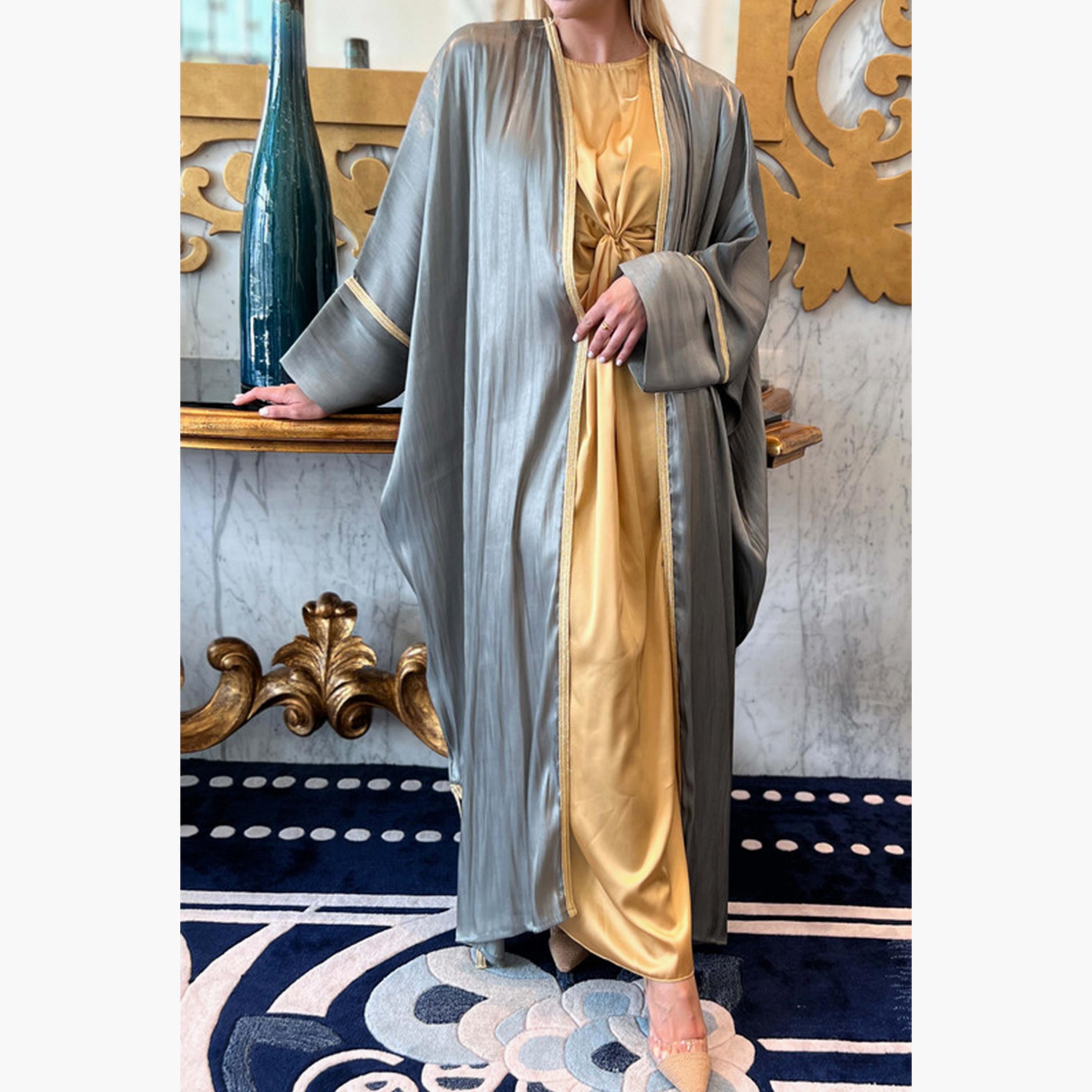 MOiSTREET 3-Piece Set Grey Rotana Shimmer Batwing Sleeves Bisht Abaya and Inner Dress with Sheila-women-arabicclothing-abayainner-image-2