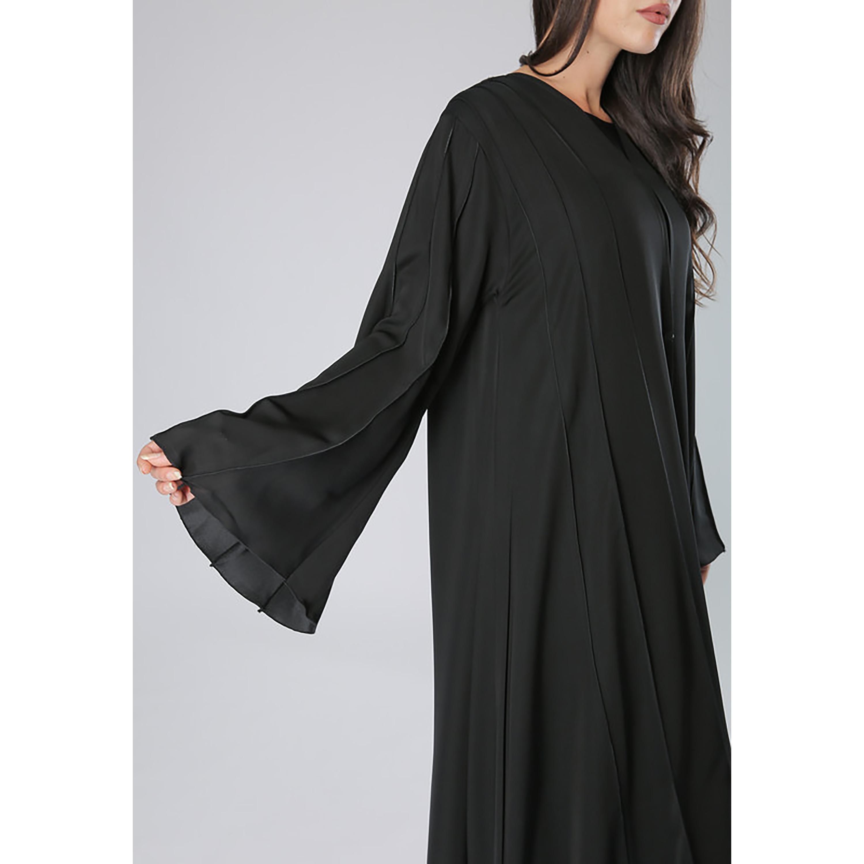 MOiSTREET Black Piping Detailed Bell Sleeves Abaya with Sheila-women-arabicclothing-abayas-image-2