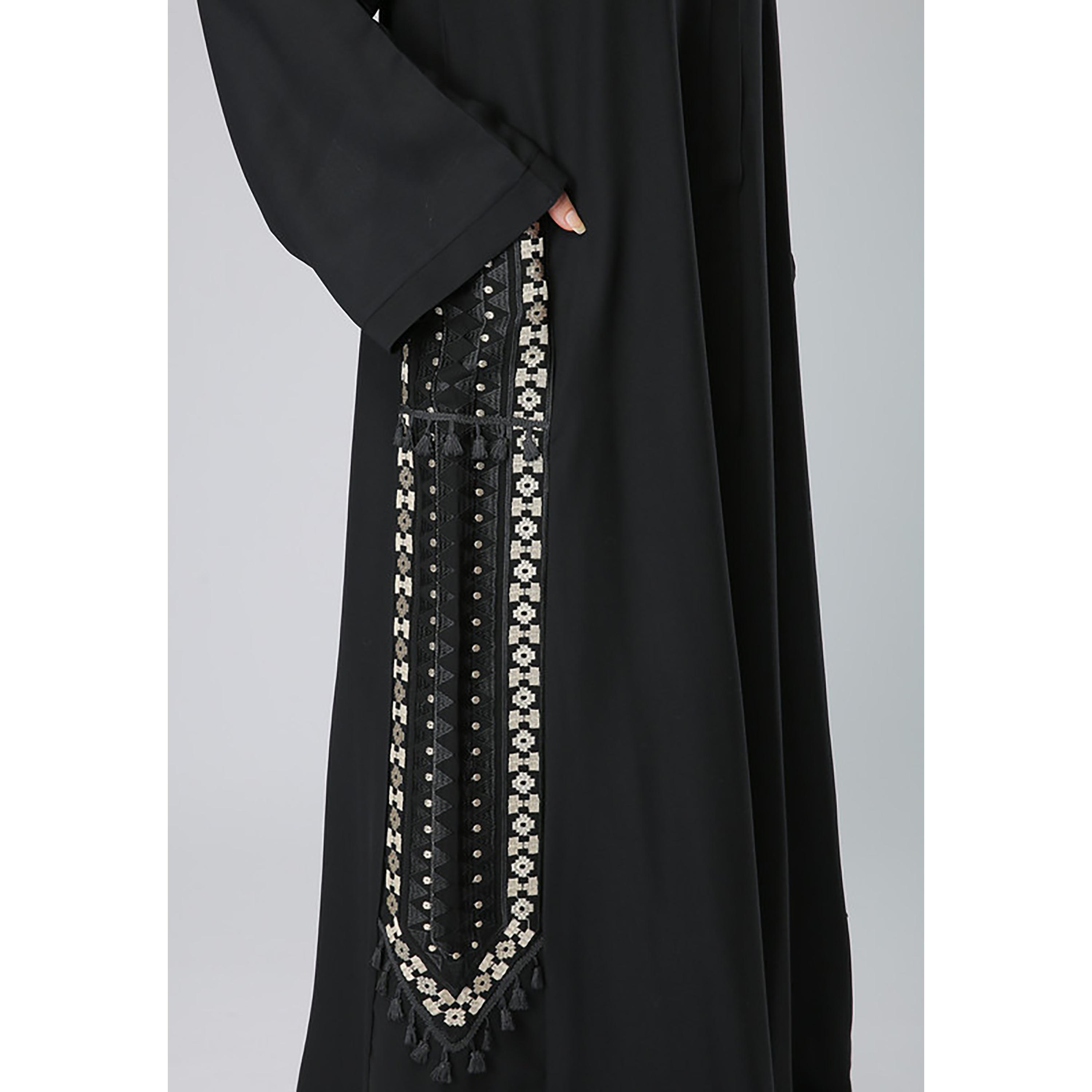 MOiSTREET Black Embroidered Crepe Flared Sleeves Abaya with Sheila-women-arabicclothing-abayas-image-2